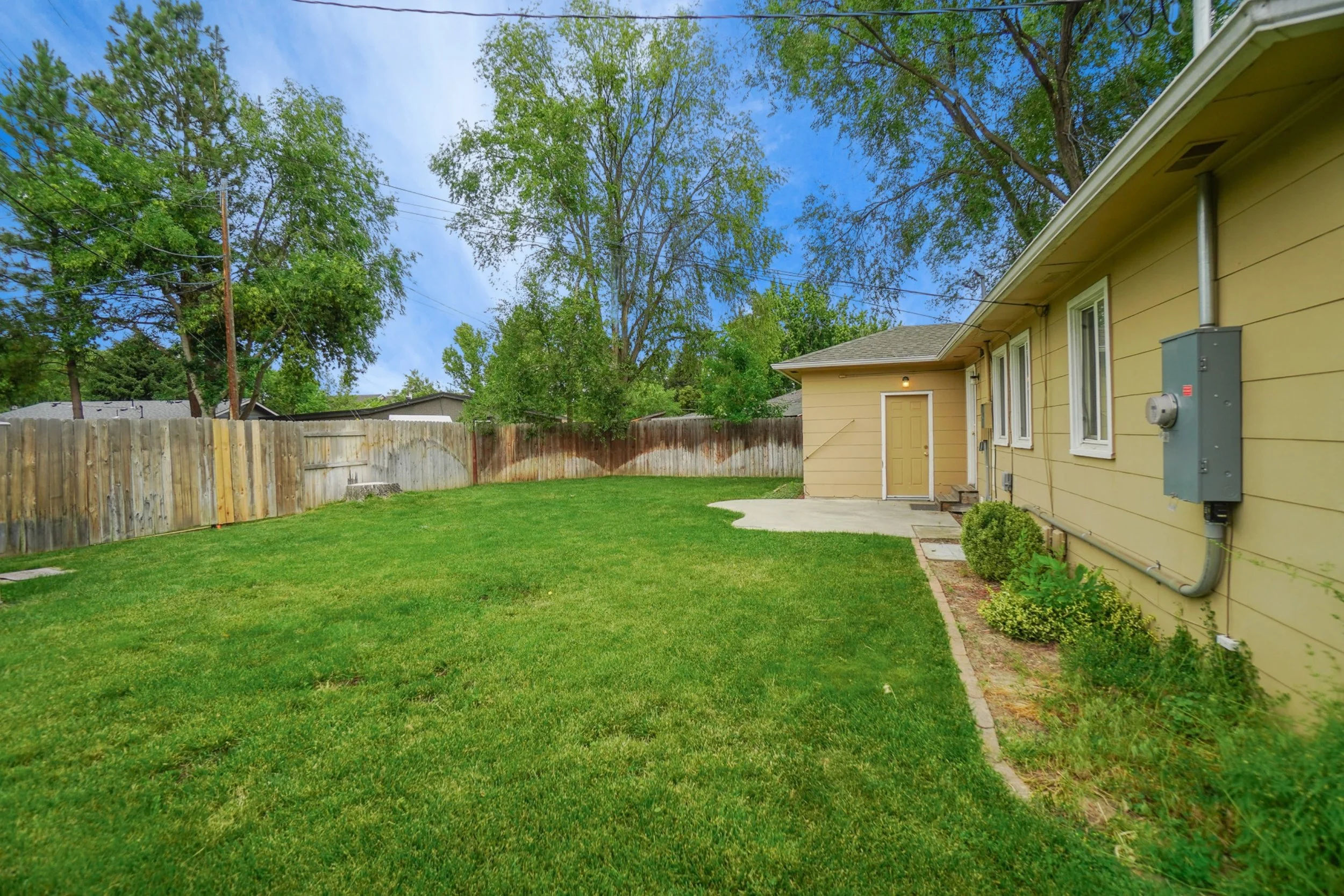 1517 Chrisway Drive (4).jpeg