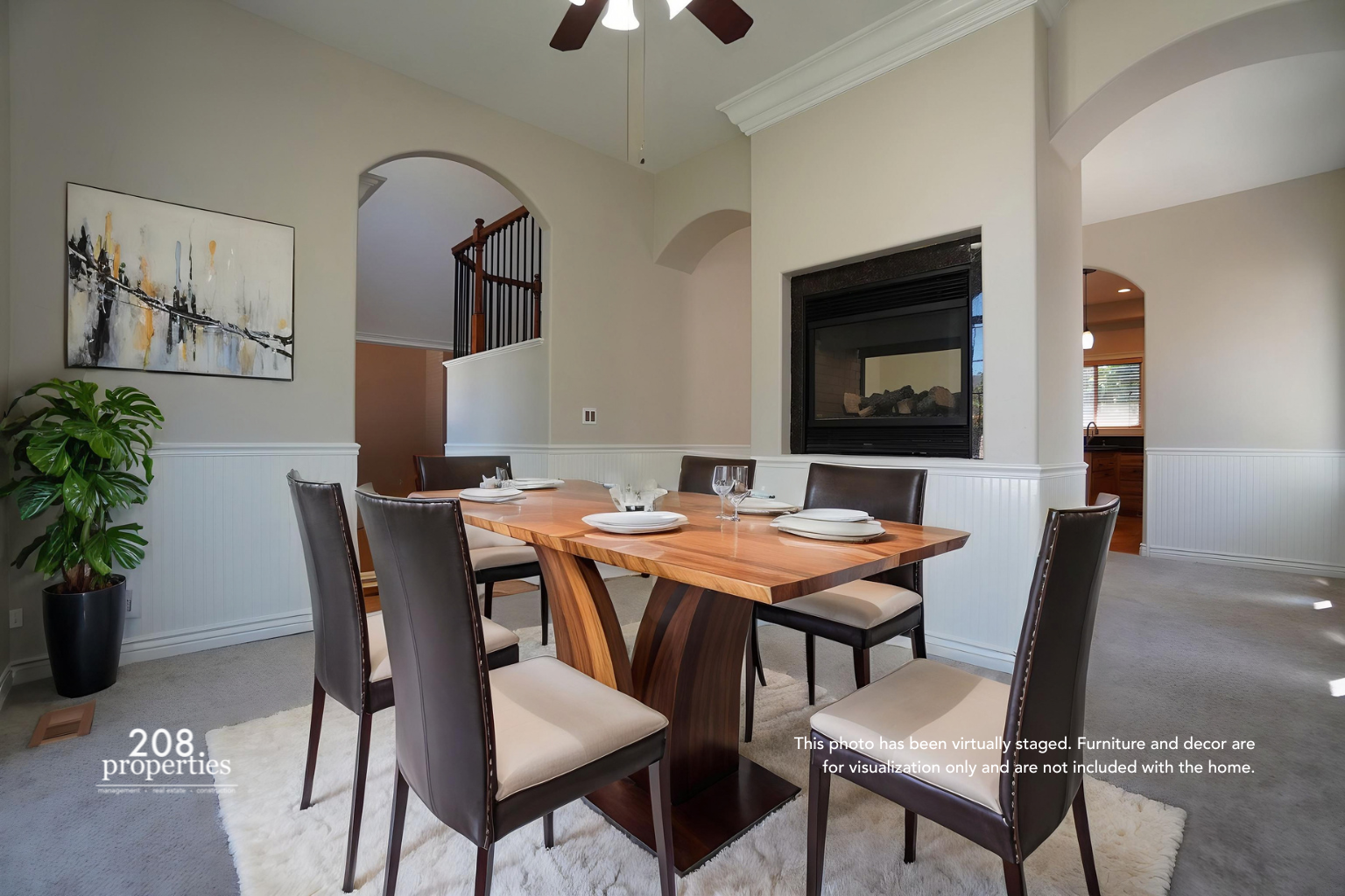 2511 West Teano Drive  Dining.png
