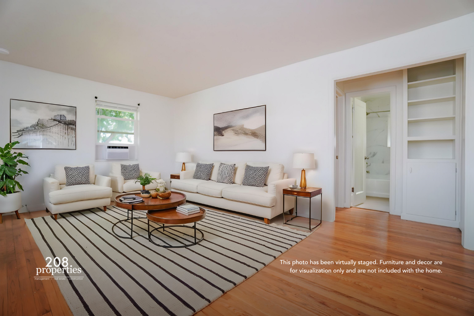 910 South Robert St _ Living.png