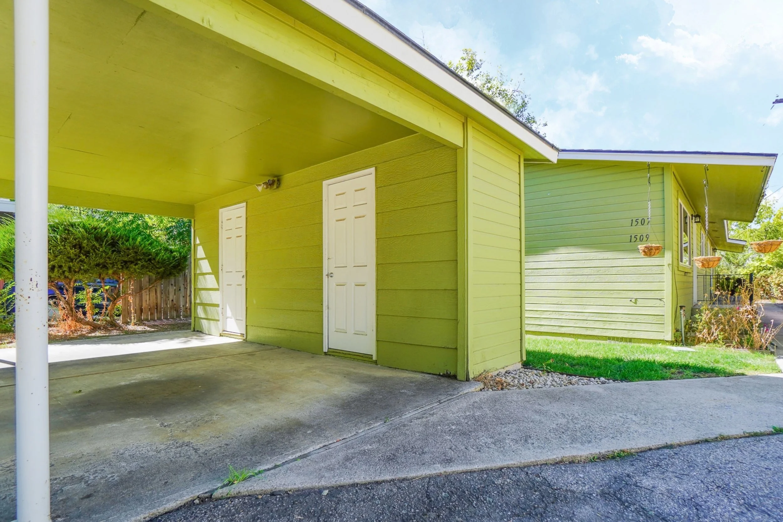1507 Juanita Street (3).jpeg