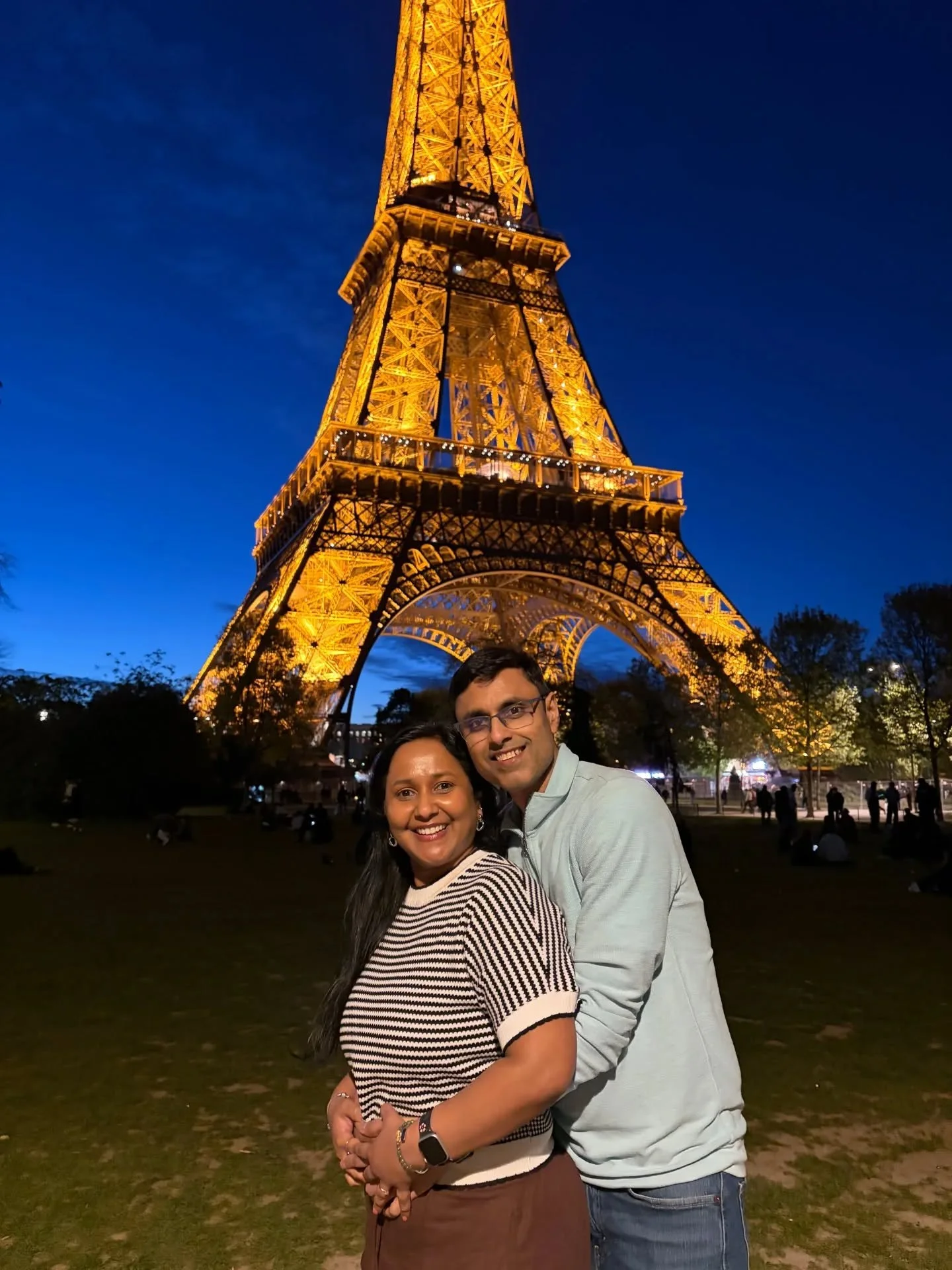 Goofing around with Hubster in the city of lights last week! 21 years together and he&rsquo;s always game for doing silly things with me!
.
.
.
#paris #cityoflights #photoday