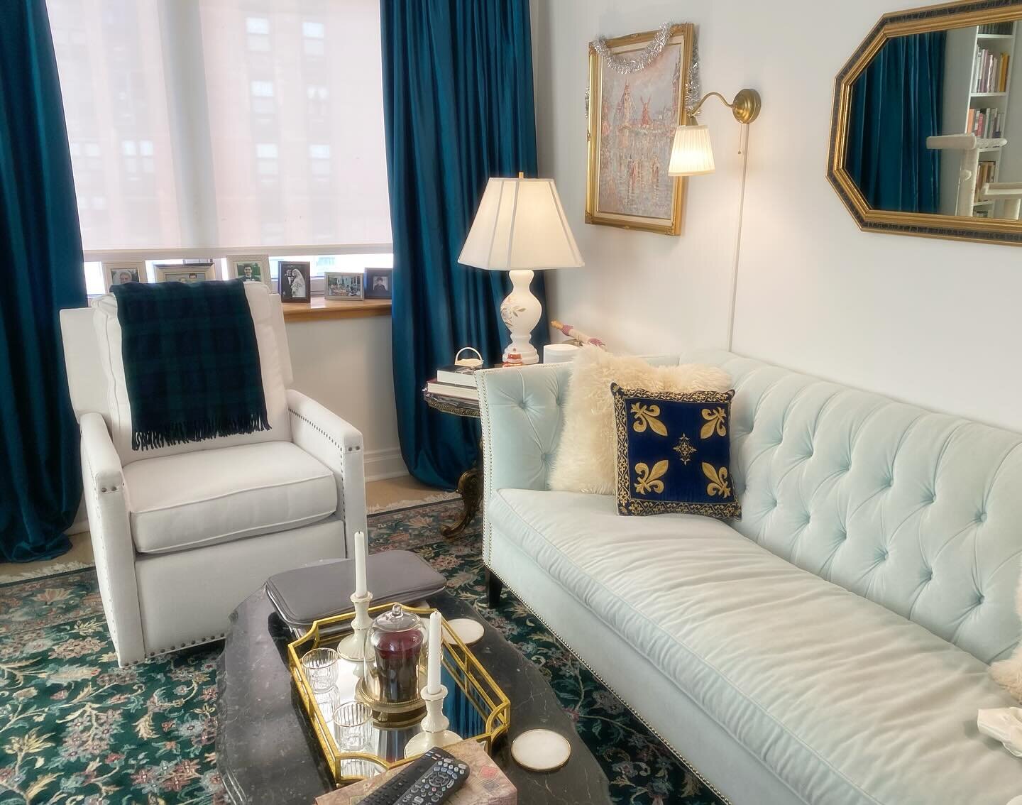 Elegant Manhattan apartment living room. Love the use of different fabrics - velvet, tapestry, wool, linen, and silk to make a tableau with depth and sophistication! 

#confientlyelegant #homedecoratingbusiness #homedecoratinggoals #homedecoratingdes