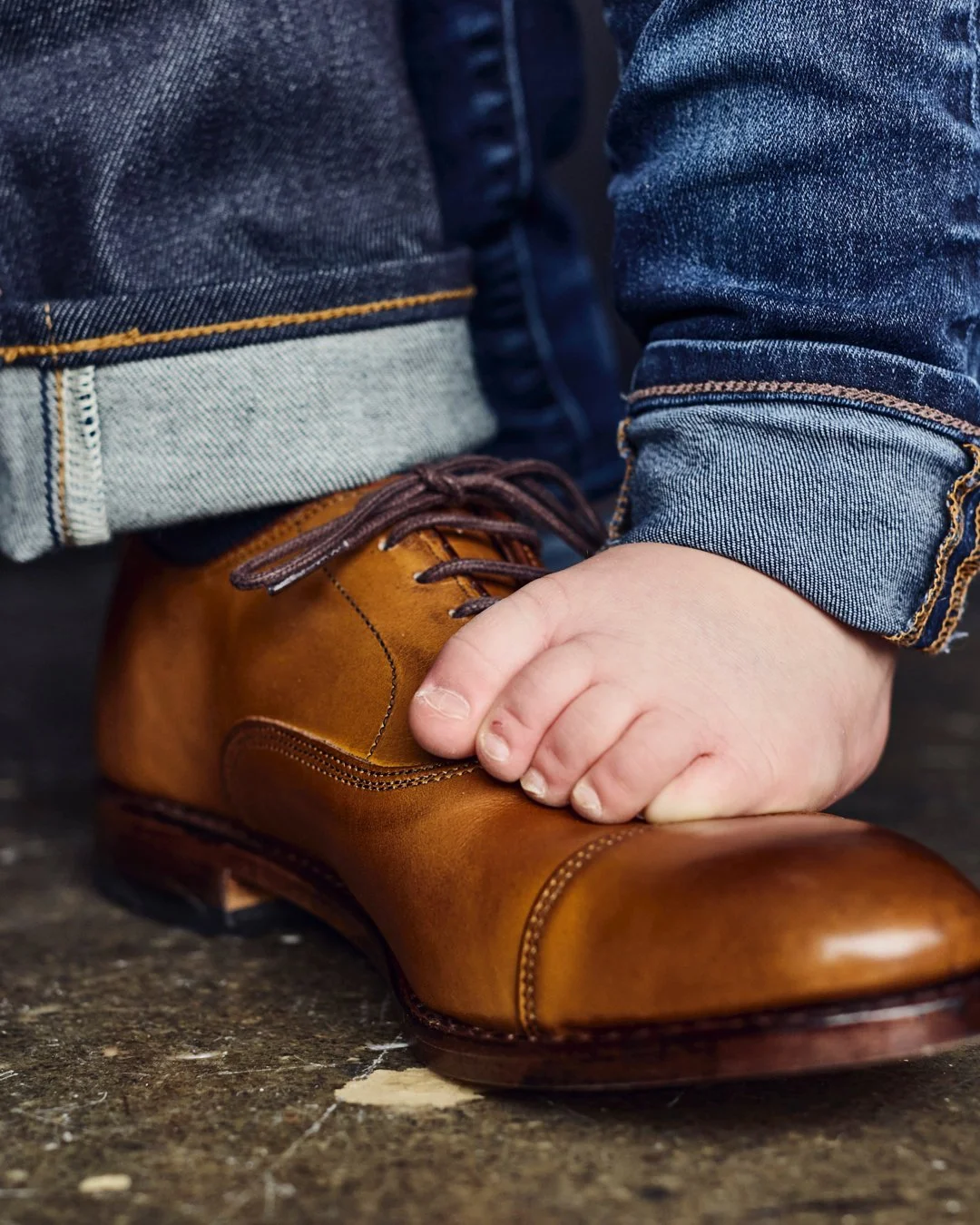 Adam Hall - 10 & Jones Hall - 12 Slide 04 - Close Shoe.jpg