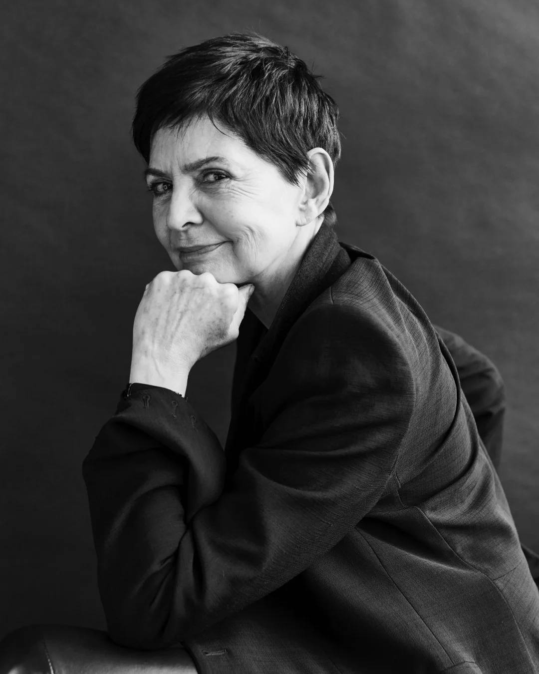 Christine DeLassus - 71Slide 01 - Close Face.jpg