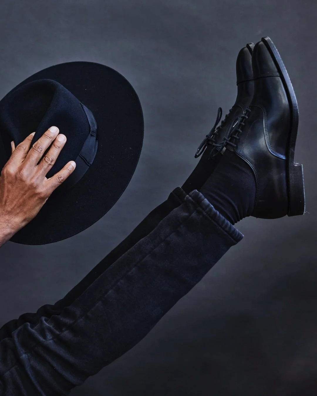 Clarence Brooks - 110Slide 04 - Close Shoe.jpg