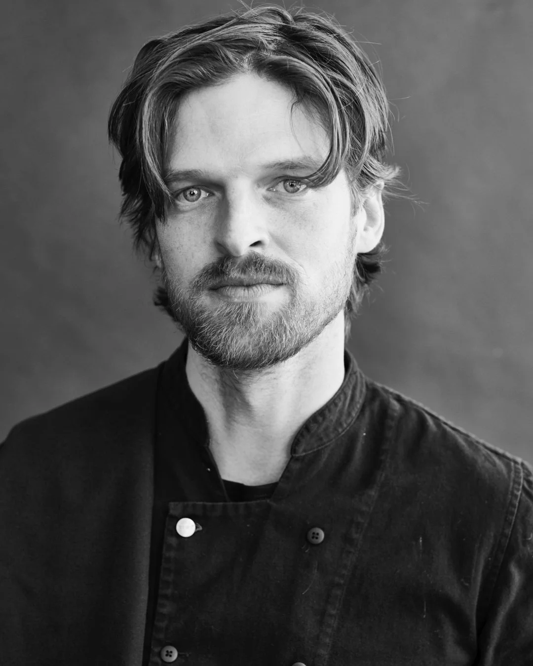 Jake Dietrich - 19Slide 01 - Close Face.jpg