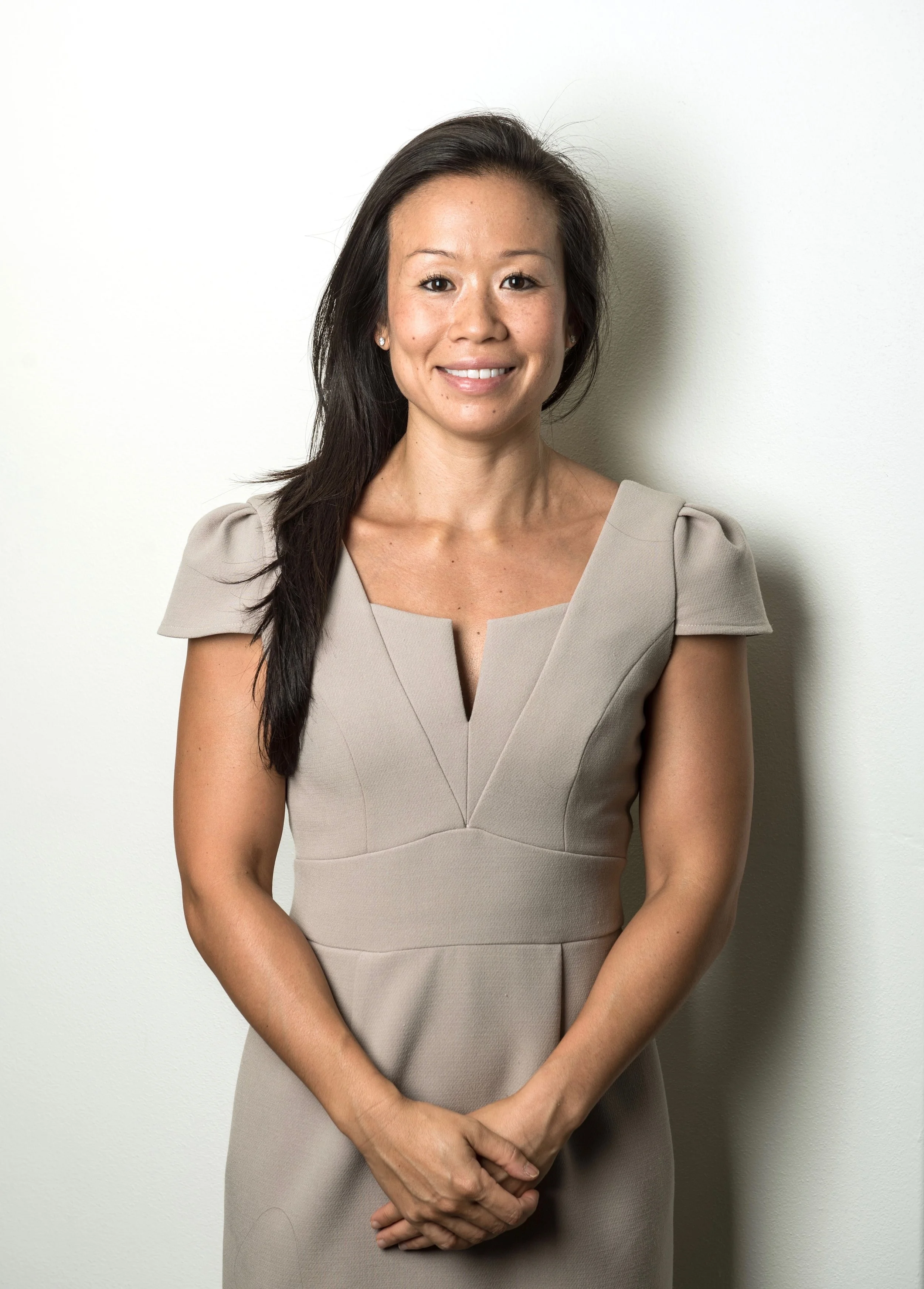 Specialist Orthodontist - Dr Medy Liong BE (Chem) BA BDent (Hons) (Syd)MOrth (HK) MOrth RCSEd Dr Liong completed a combined Bachelor of Chemical Engineering and Bachelor of Arts at the University of Sydney in 2002, after which she went backpacking around Europe for a year. Dr Liong then went on to finish her postgraduate Bachelor of Dentistry with Honours in 2008 at the University of Sydney. She then completed her Master of Orthodontics at the University of Hong Kong in 2013, and was awarded Membership in Orthodontics at the Royal College of Surgeons, Edinburgh. Apart from being obsessed with Orthodontics, Dr Liong also speaks Indonesian and enjoys Crossfit and running.