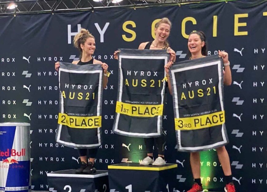 YOU VS. YOU 🤜🏻🤛🏻

Yesterday I did the @hyroxworld race to test myself and my limits, but mainly to remind myself in other challenging moments in life that mental strength and resilience will take me through. I use physical fitness as a metaphor f