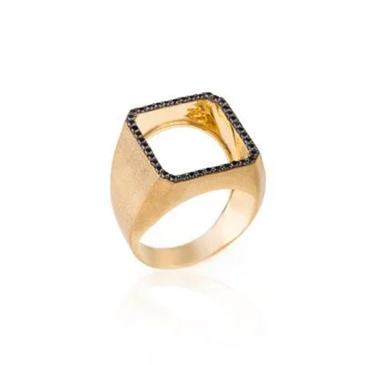 Black Diamond Square.jpg