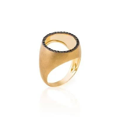 Black Round Space Ring