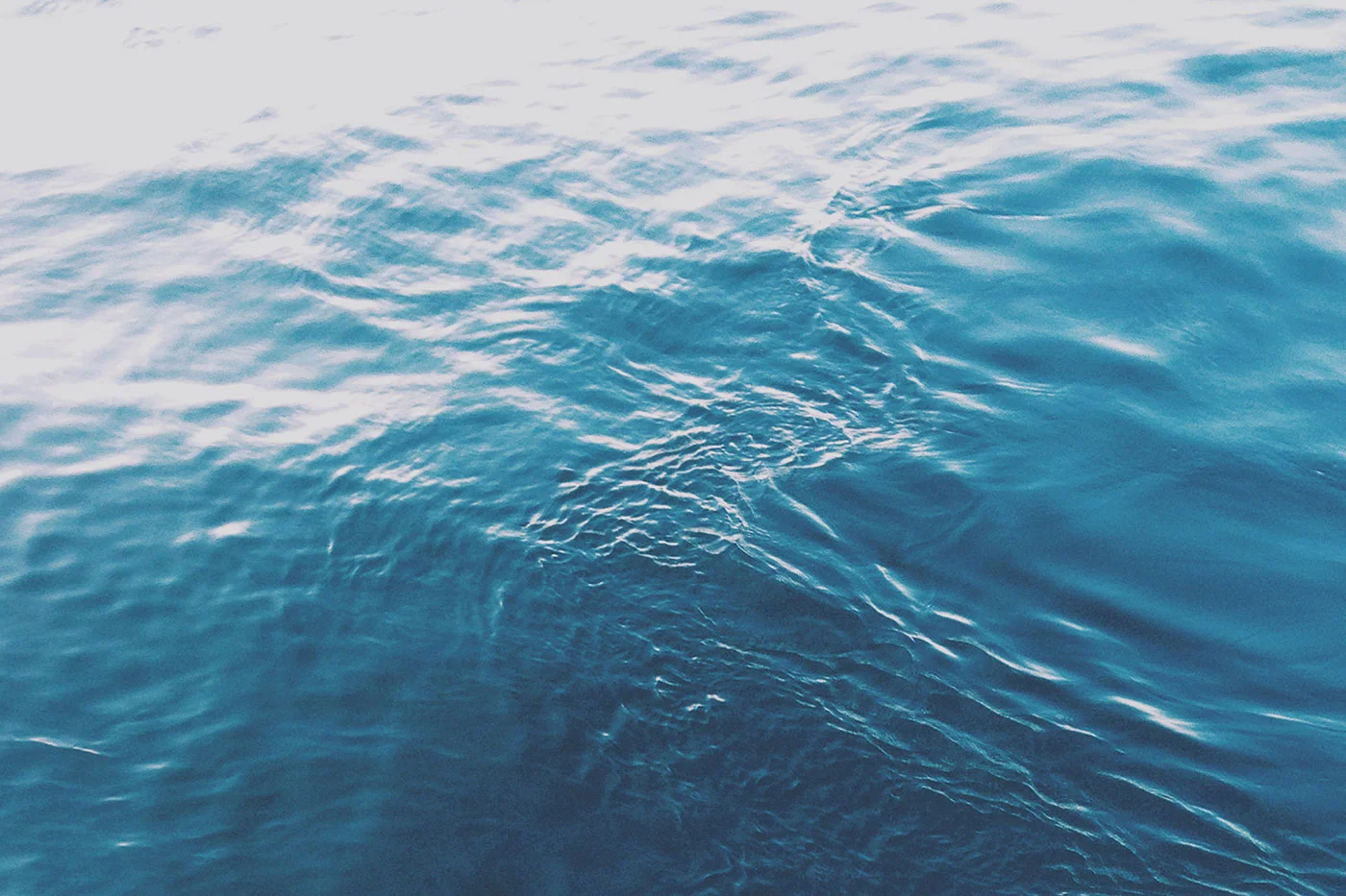 Bea-Rue-Professional-Freelance-Wedding-Event-Travel-Photographer-Hudson-Valley-NYC-Textured-Water.jpg