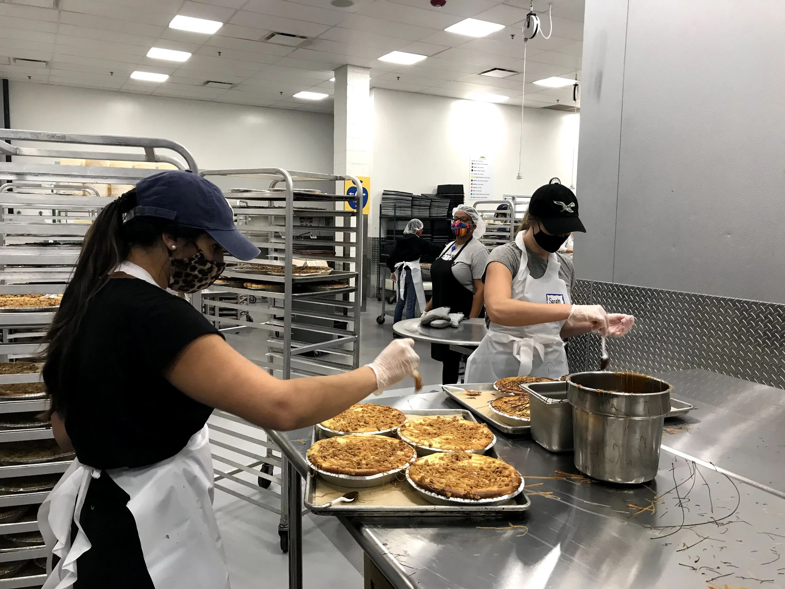 Volunteer at Manna