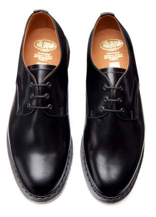 SOLOVAIR - 3 Eye Gibson Shoe - Black Hi-Shine — d