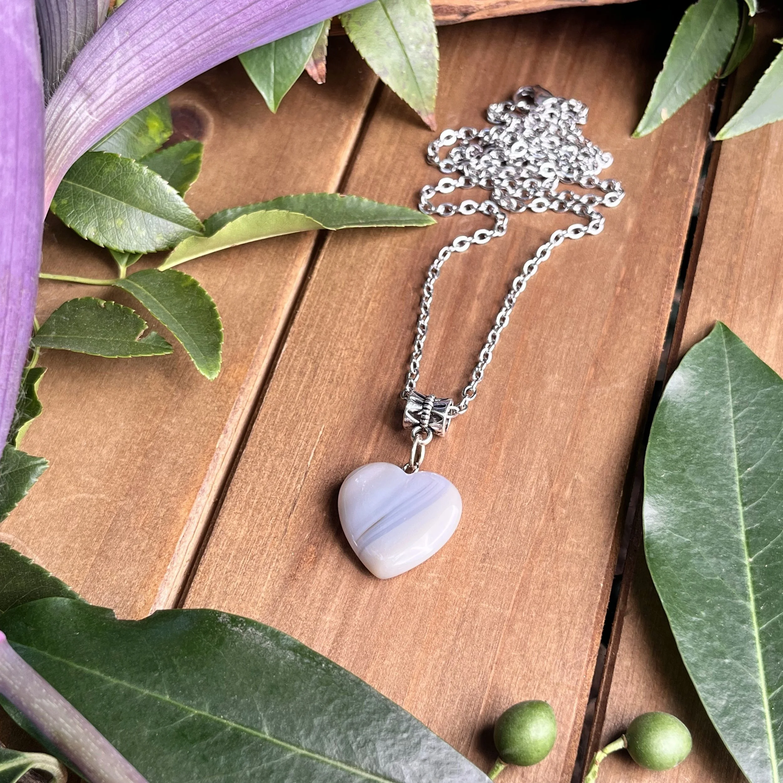 Gray Agate healing necklace