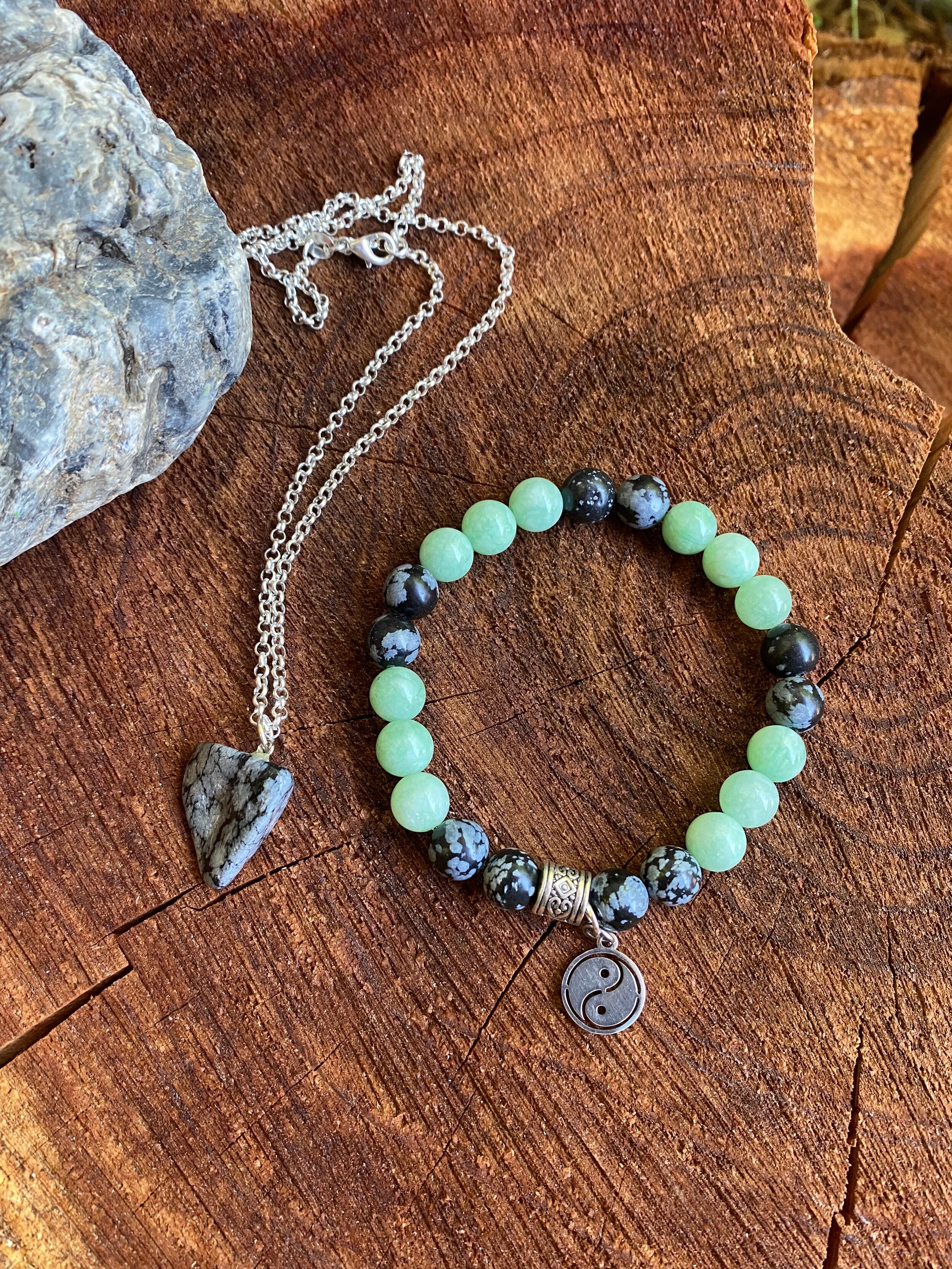 Snowflake Obsidian with Mint Quartz Jewelry Set for Inner-Peace