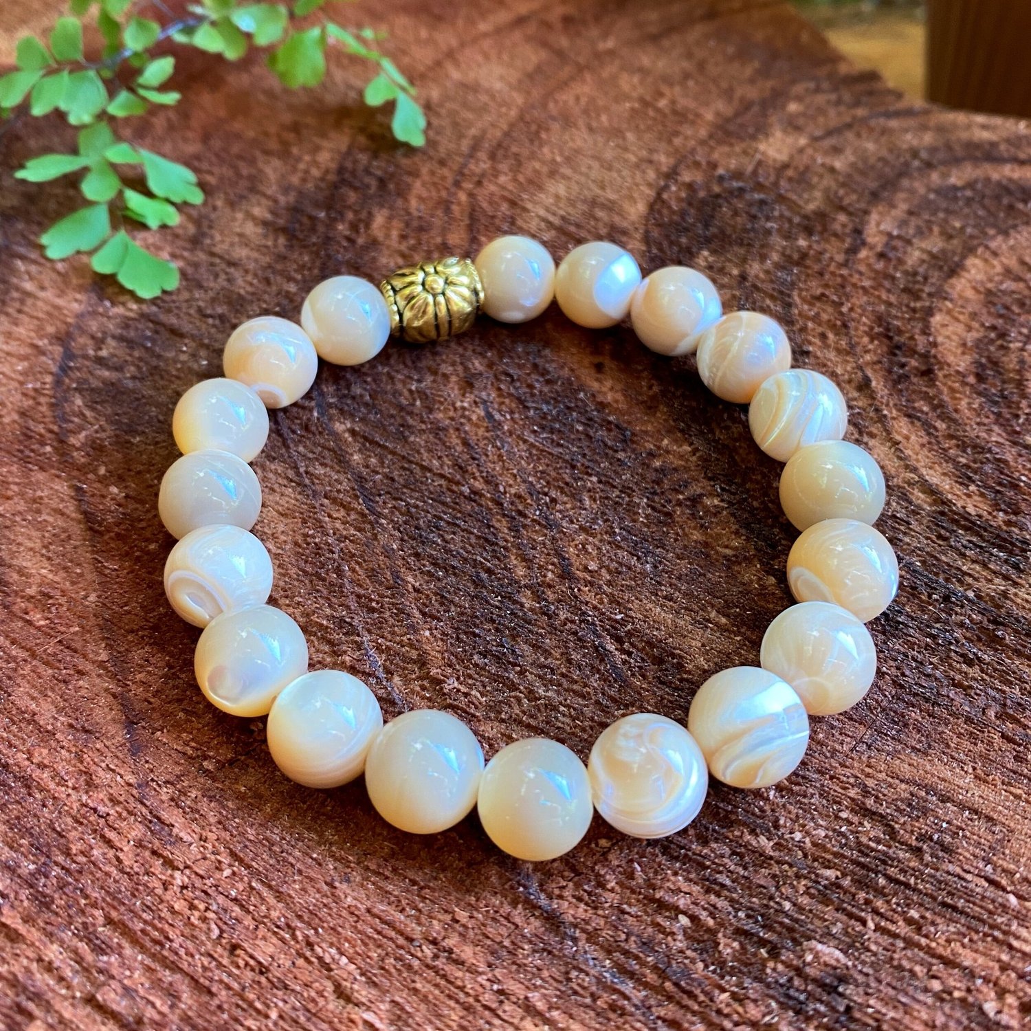 Mother-of-Pearl Bracelet I Lithotherapy