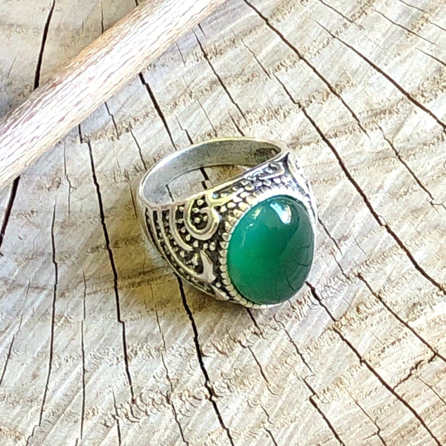 Emerald Crystal Rhinestone Ring Size 8