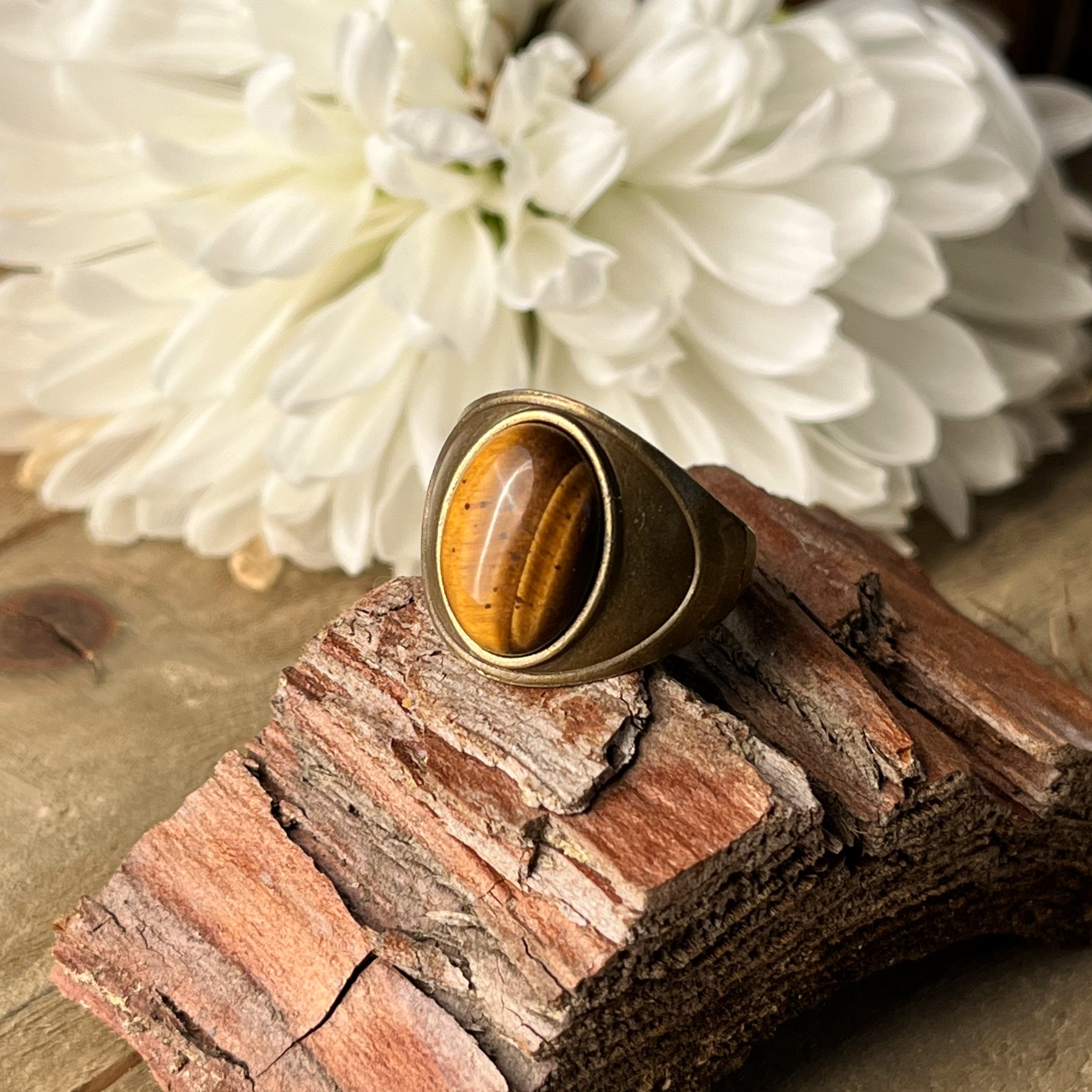 Wide Bronze Ring - Shop CHI-Home Handmade General Rings - Pinkoi