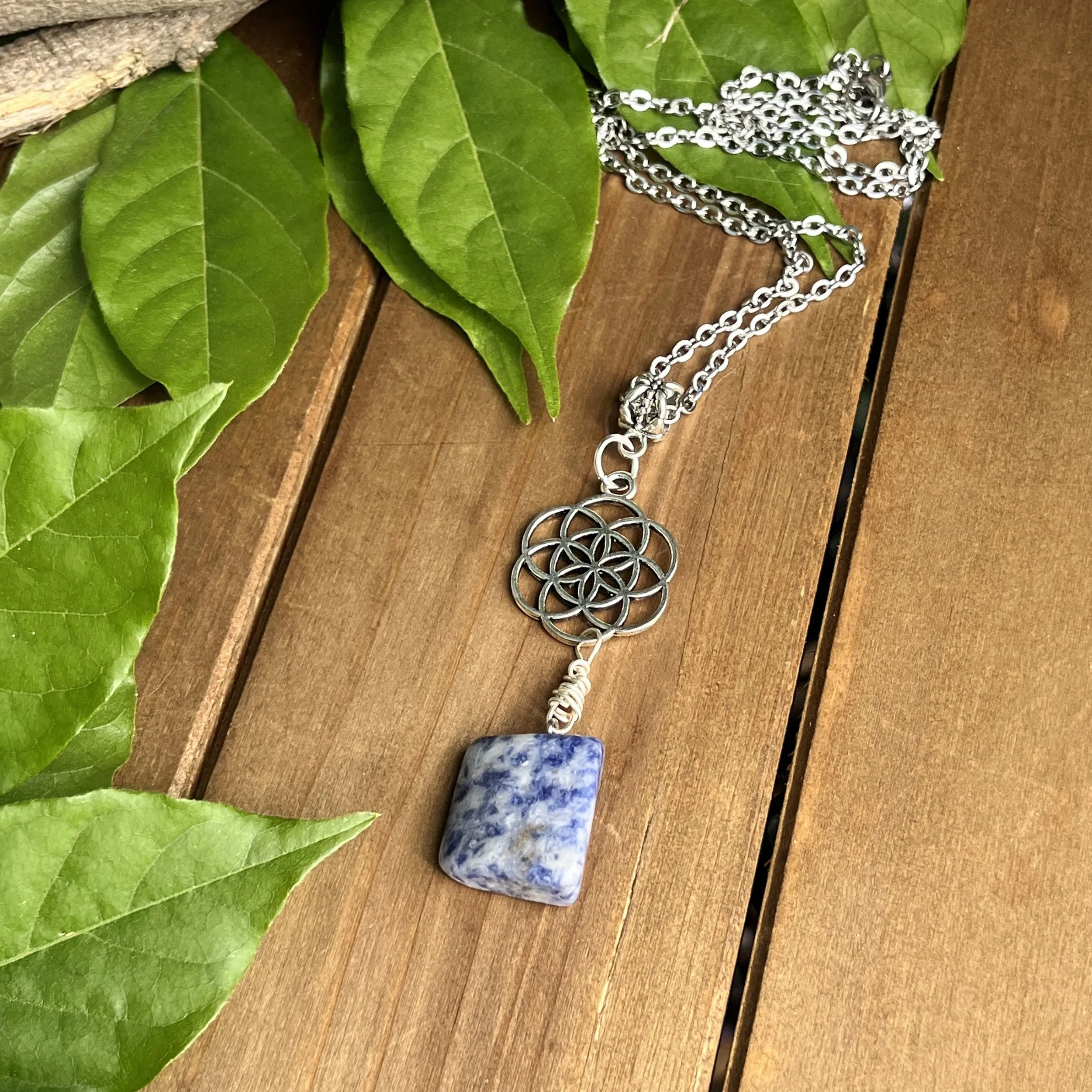 sodalite necklace for throat chakra healing