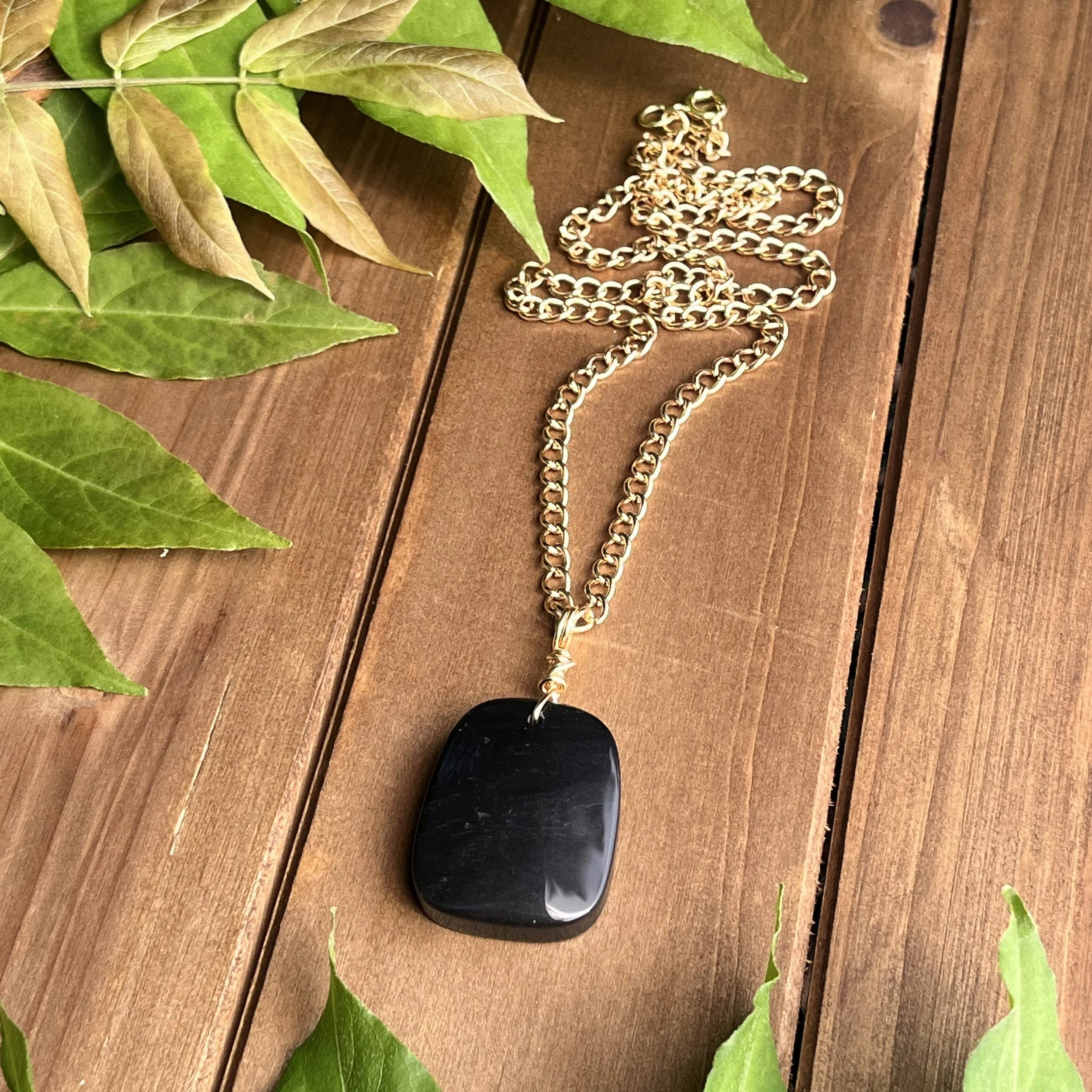 Black gemstone necklace