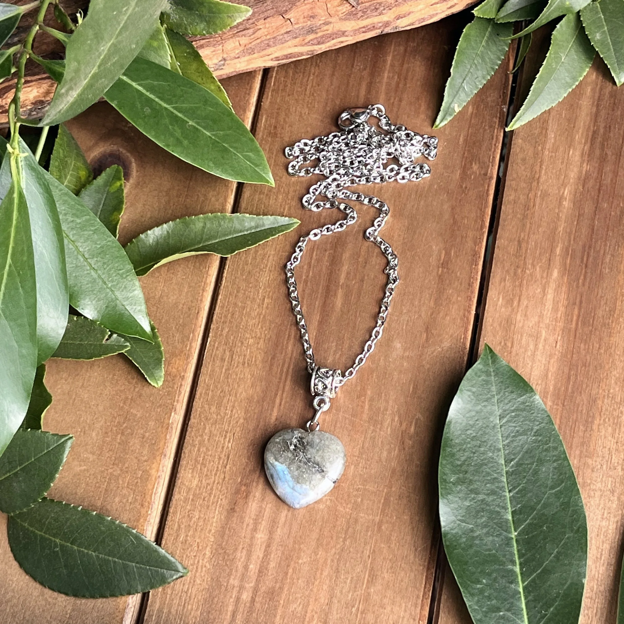 Labradorite healing necklace