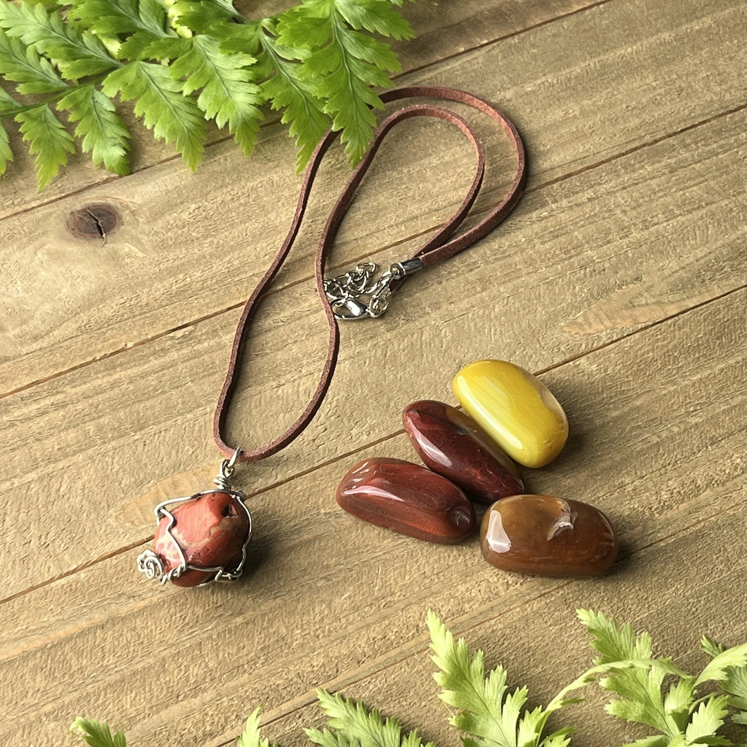 Red Jasper gemstone set for healing