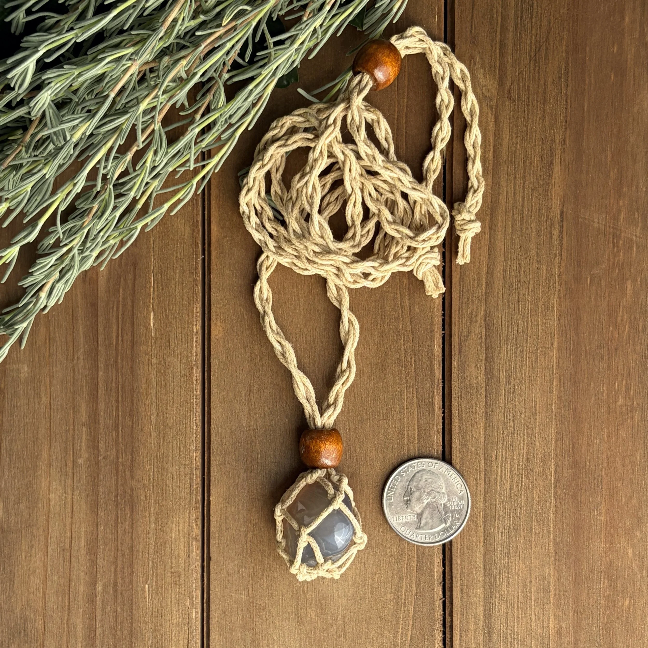 gray agate tumbled necklace