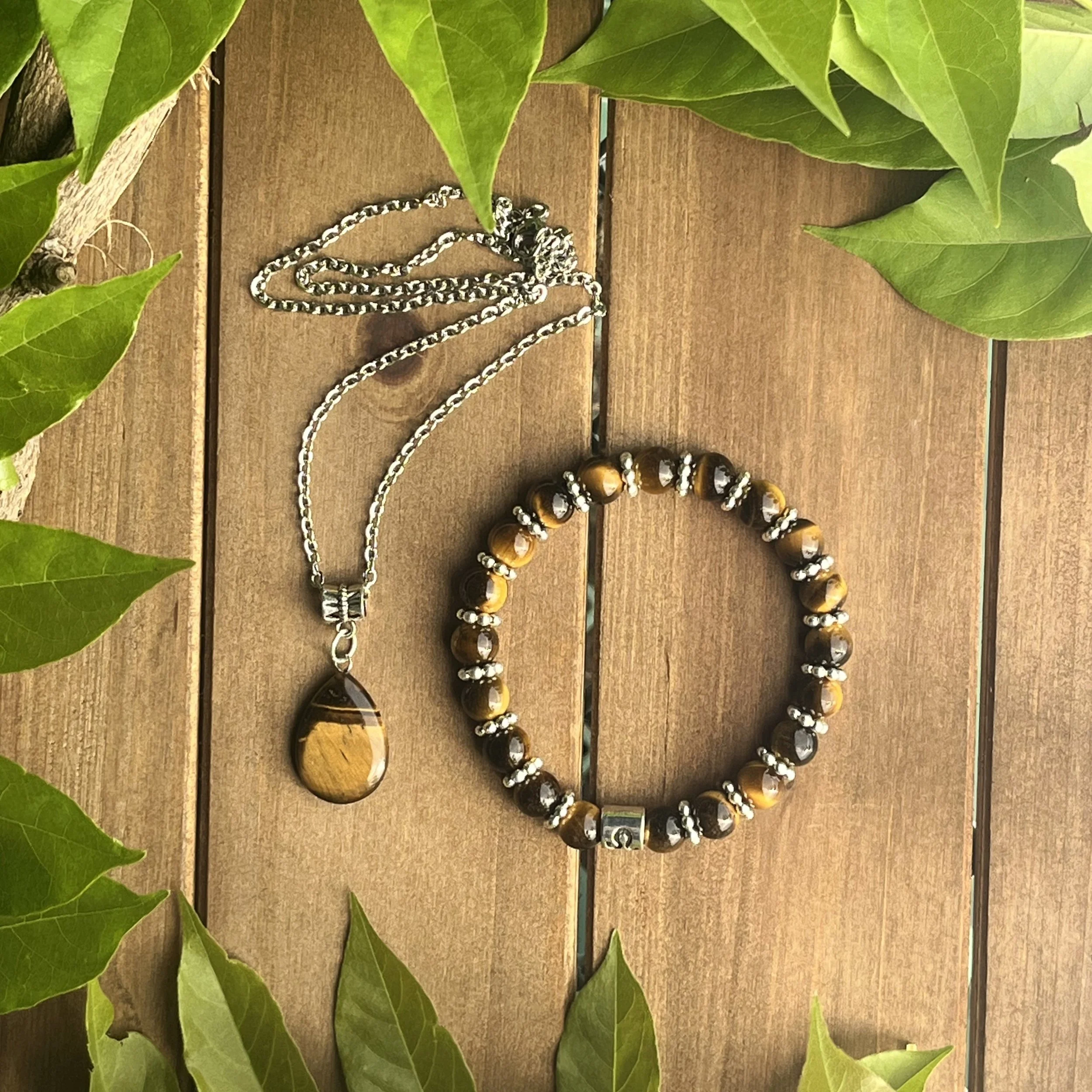 Leo Tiger Eye jewelry set