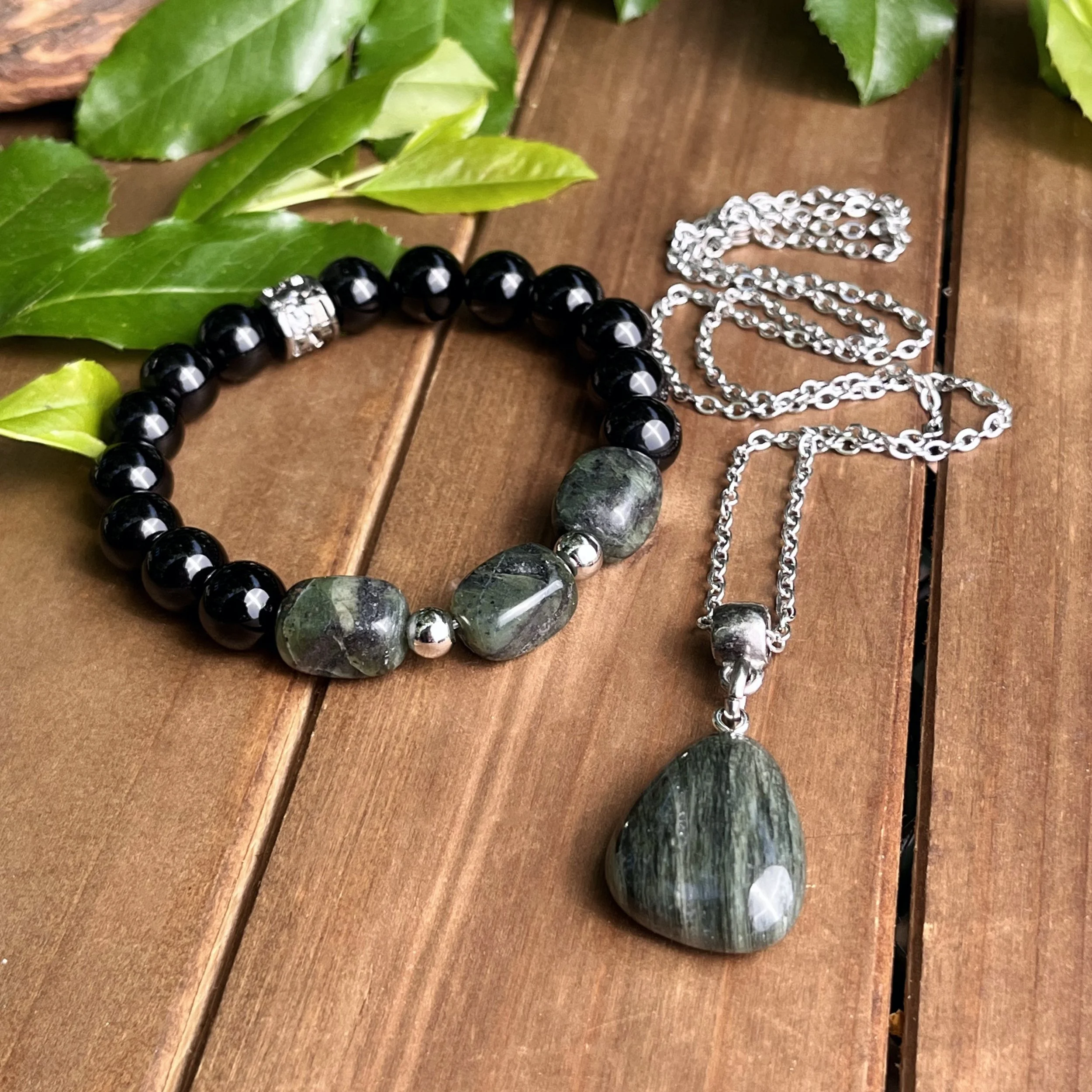 green and black gemstone jewelry