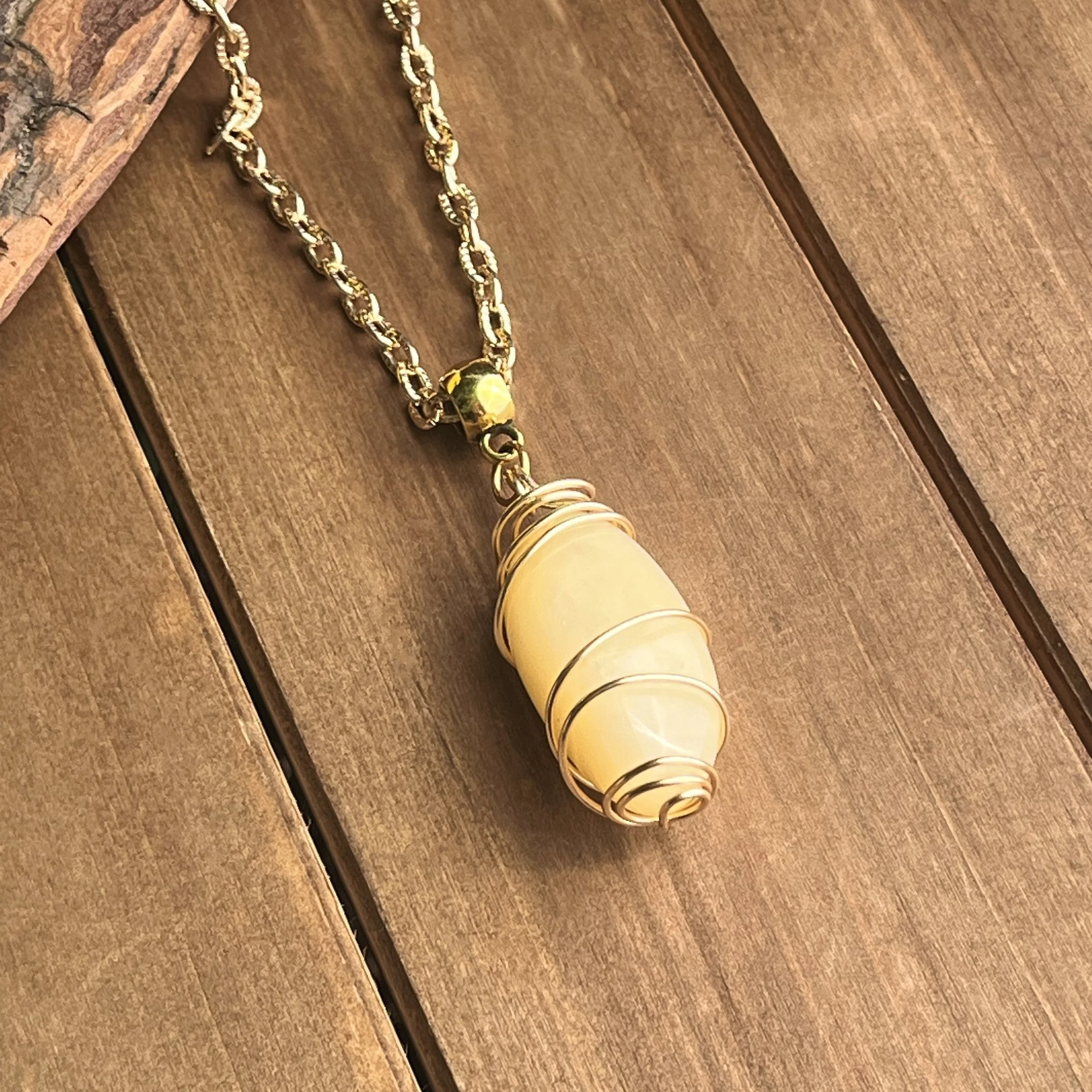 Yellow Aventurine healing necklace