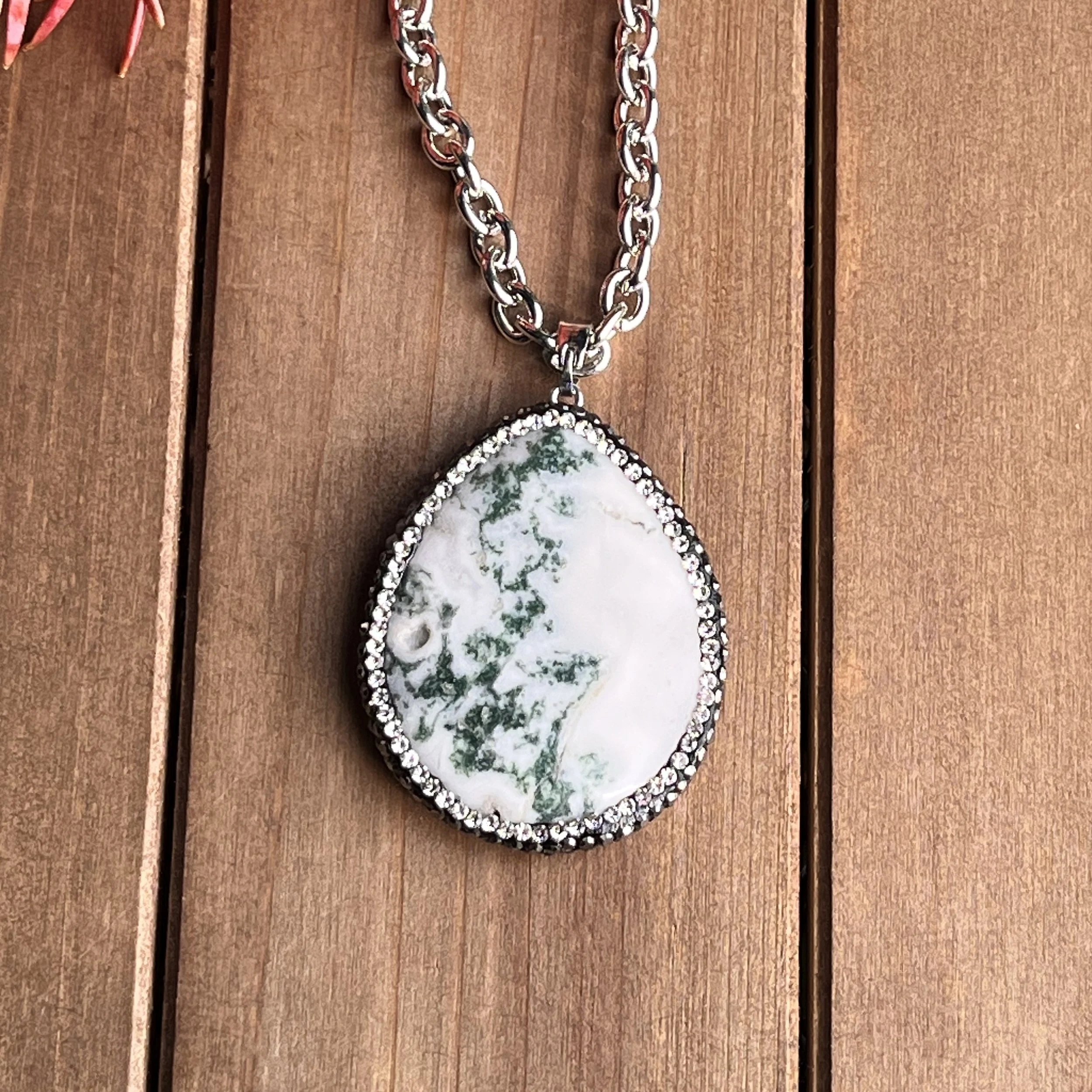 Tree Agate healing necklace