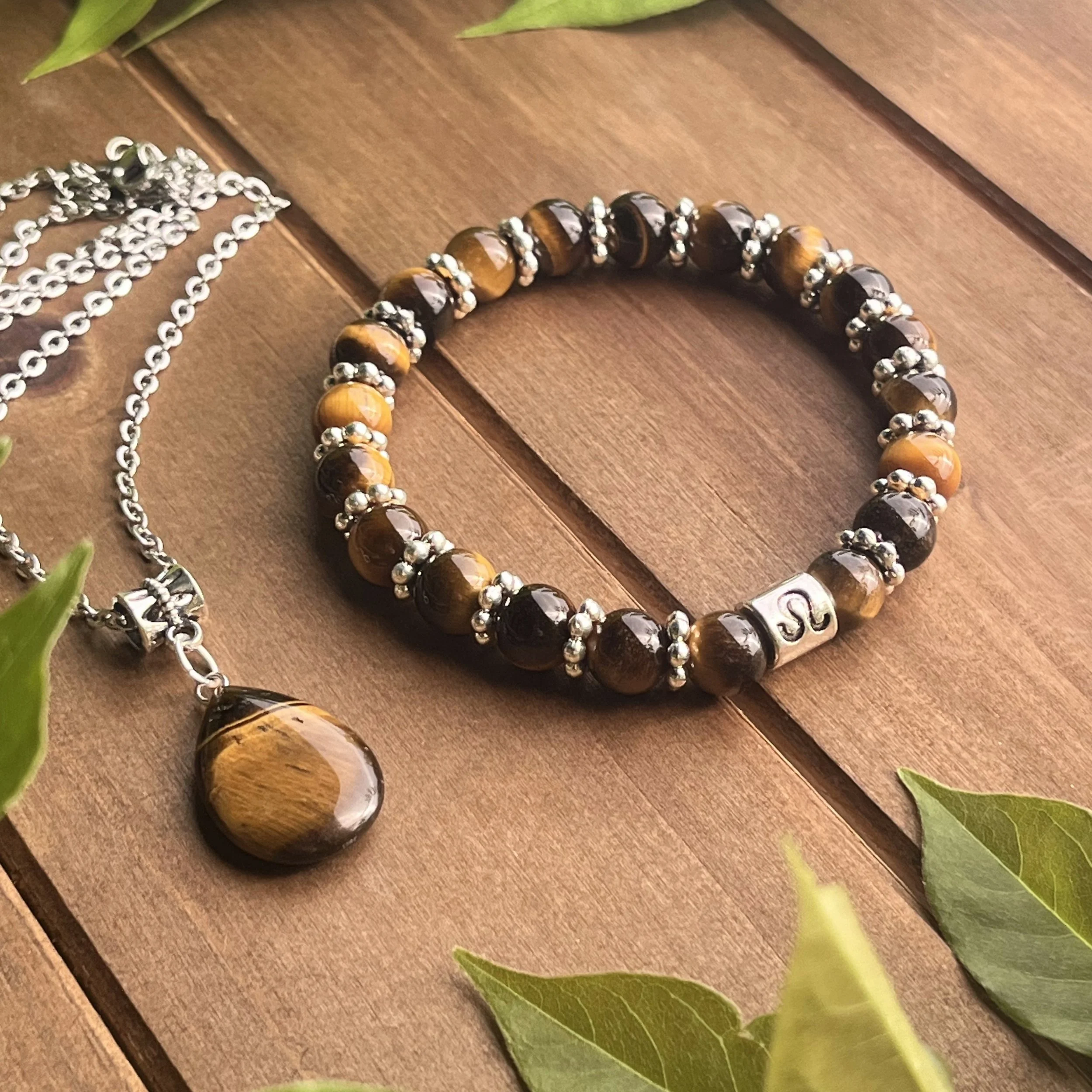 Leo gemstone necklace bracelet set