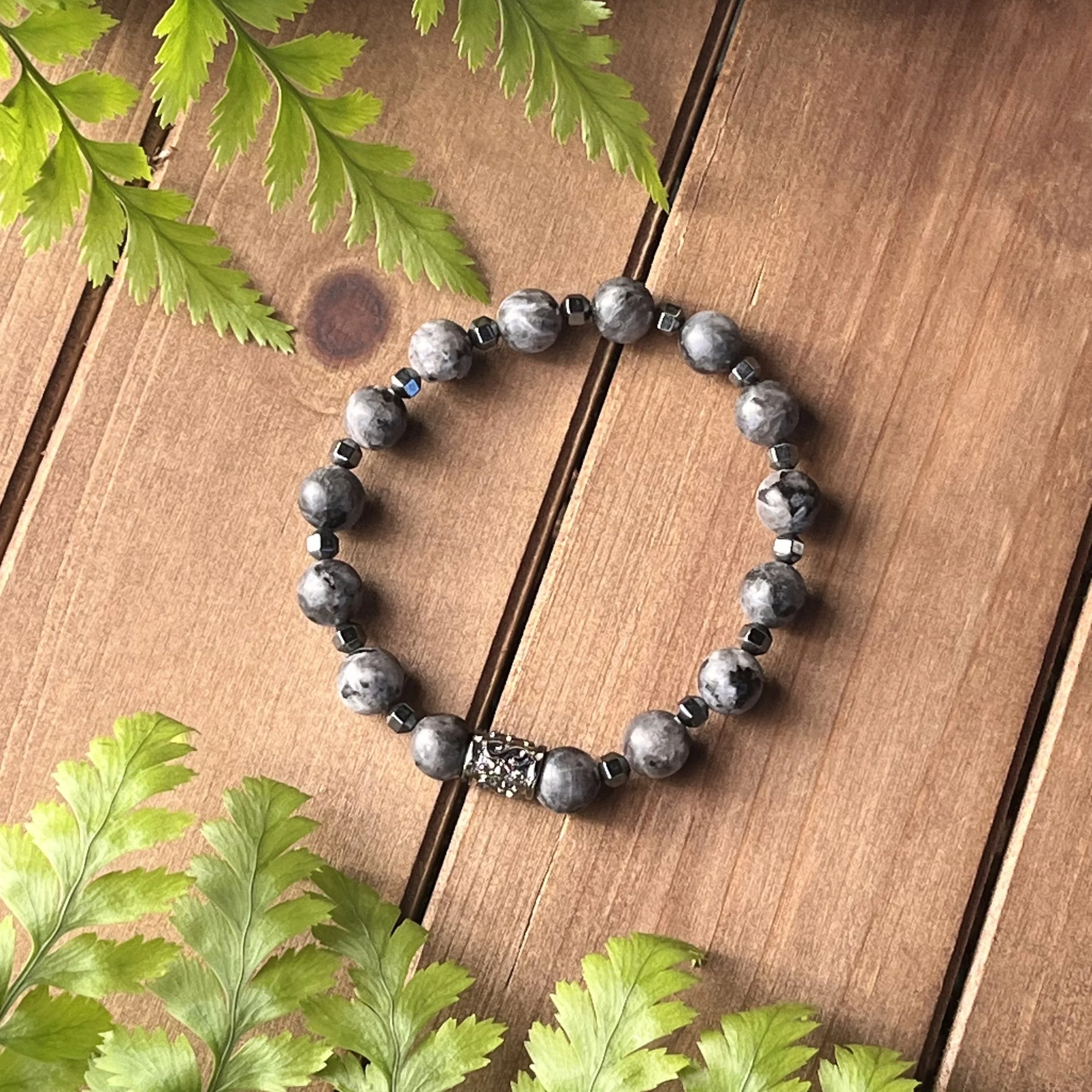Black Labradorite healing bracelet