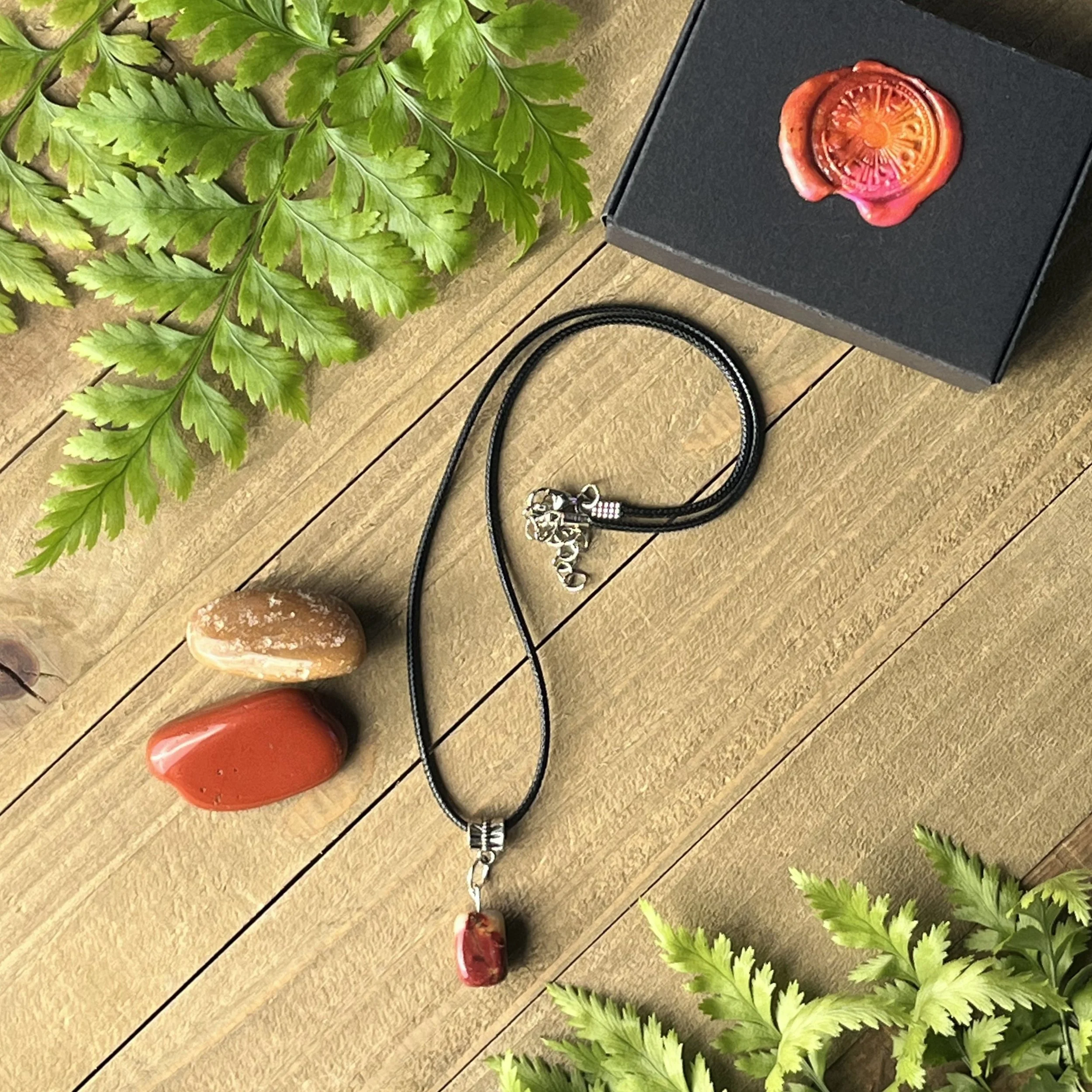 Mookaite Jasper Necklace with Stones for Extra Courage