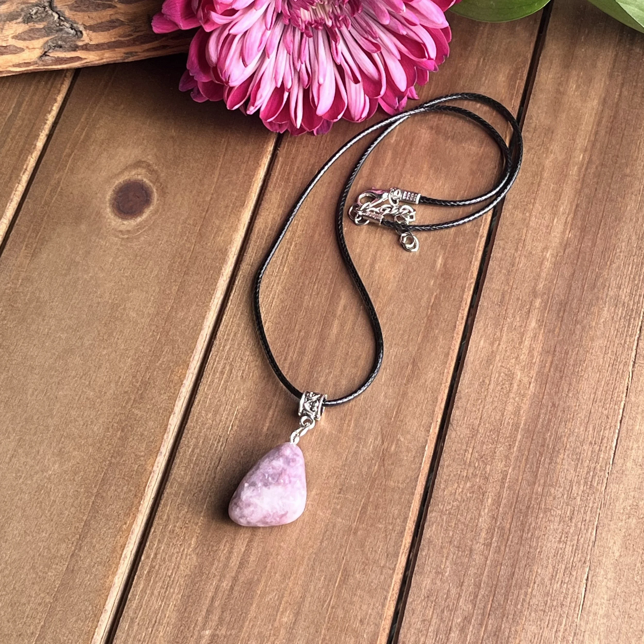 Lepidolite healing necklace
