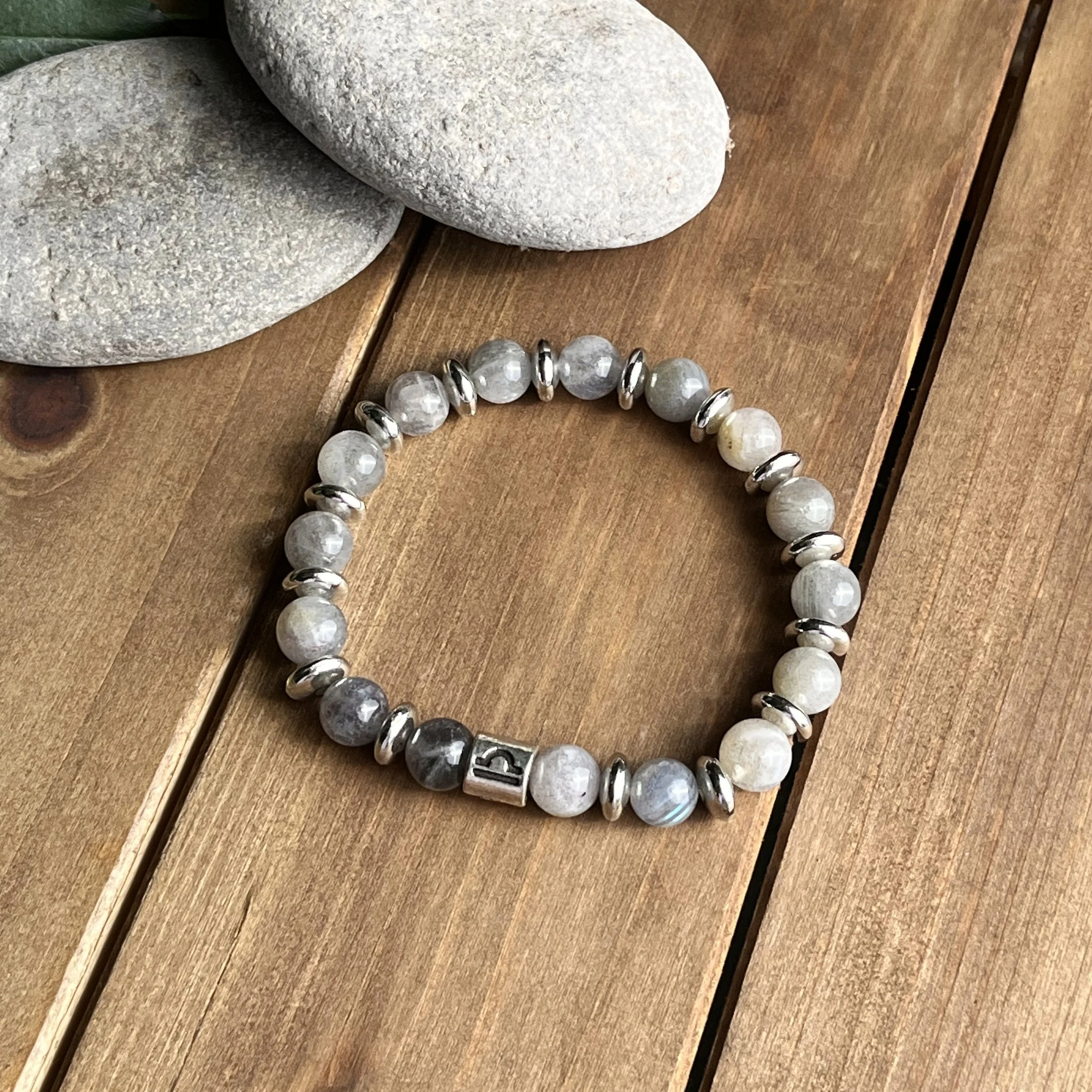 Labradorite bracelet for Libra zodiac