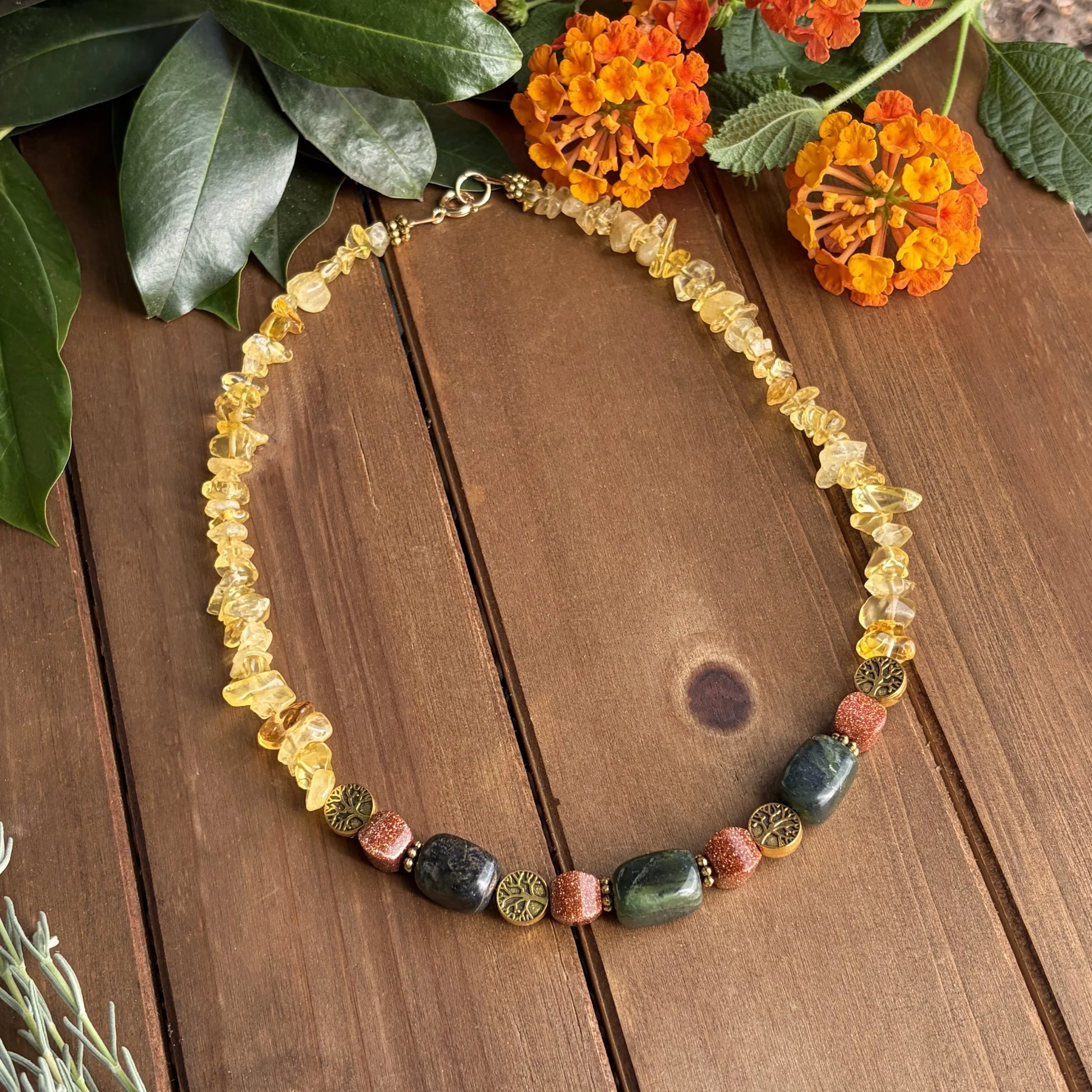 yellow crystal necklace for abundance