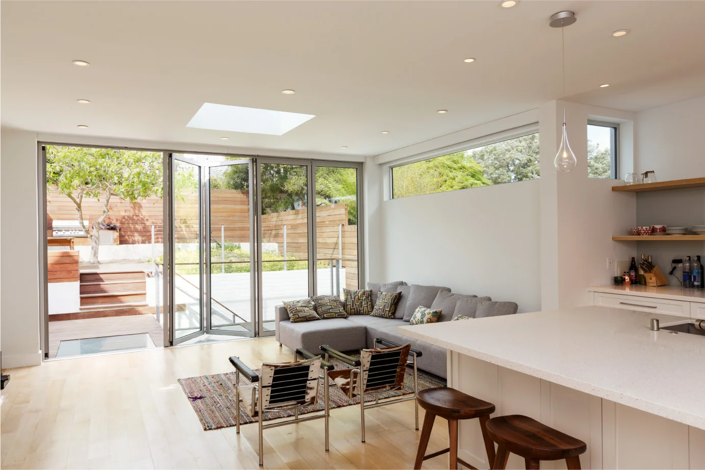 Volume 21 Architecture: Rhode Island Street, San Francisco