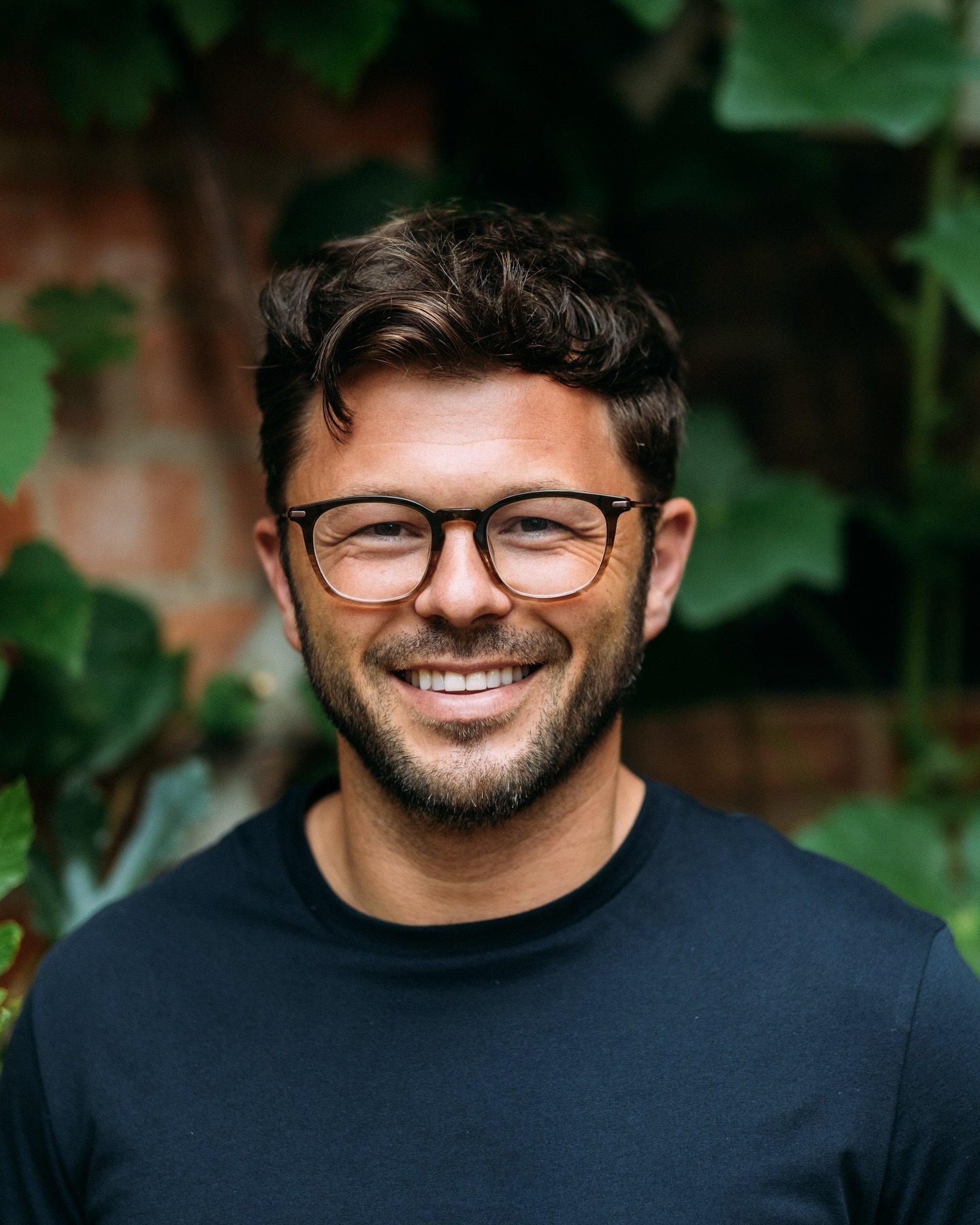 There isn&rsquo;t just one way to take a headshot or team photo. Mess around a bit and work with different styles to make everyone relax and feel comfortable, and work out which style works best for your personality and brand!

#LiverpoolArchitects #