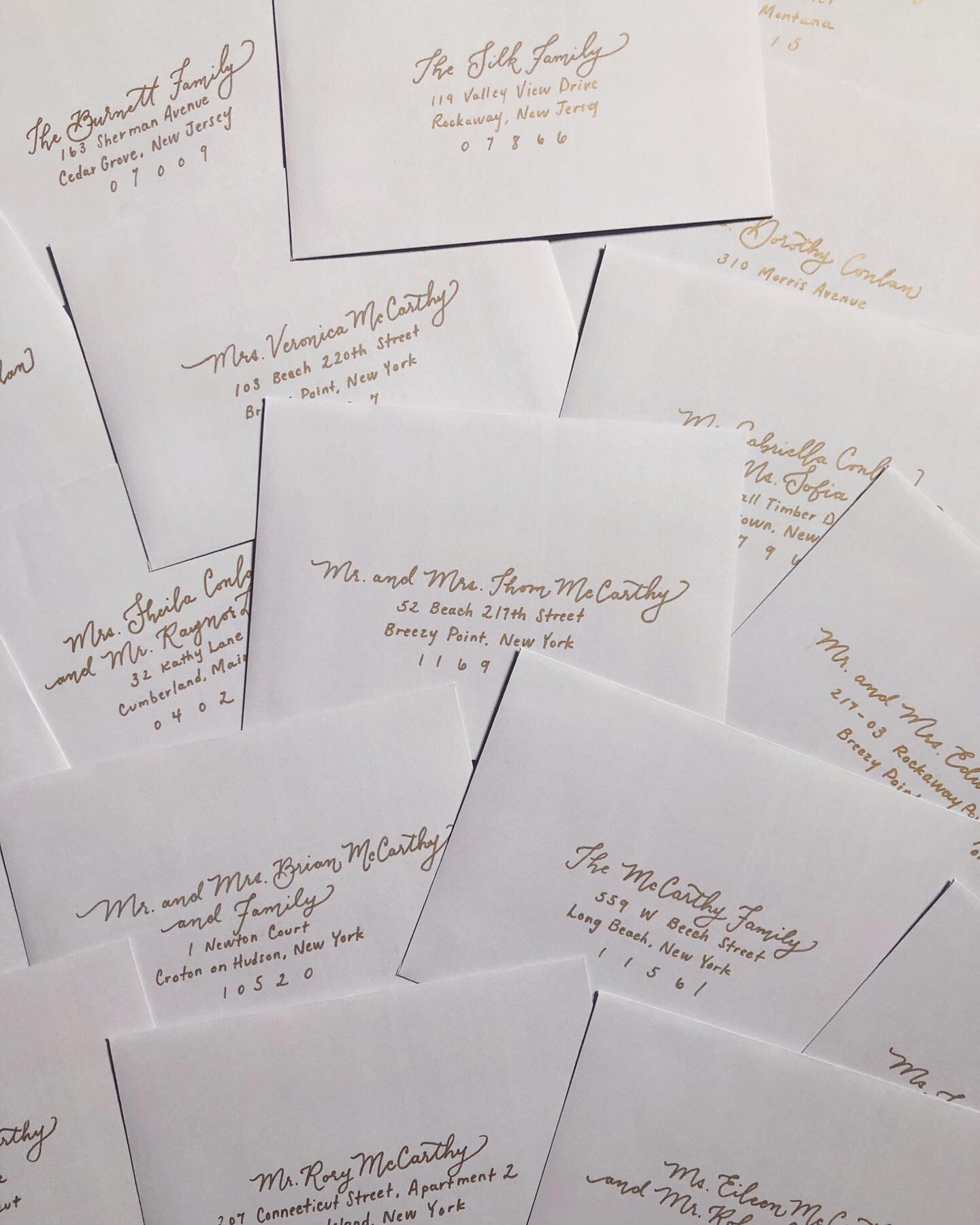 We are THRILLED that outdoor weddings and events are beginning to pick back up again here in New Jersey! Excited to get these hand lettered envelopes to their recipients ✨
&bull;
&bull;
&bull;
&bull;
#calligraphy #handlettering #lettering #moderncall