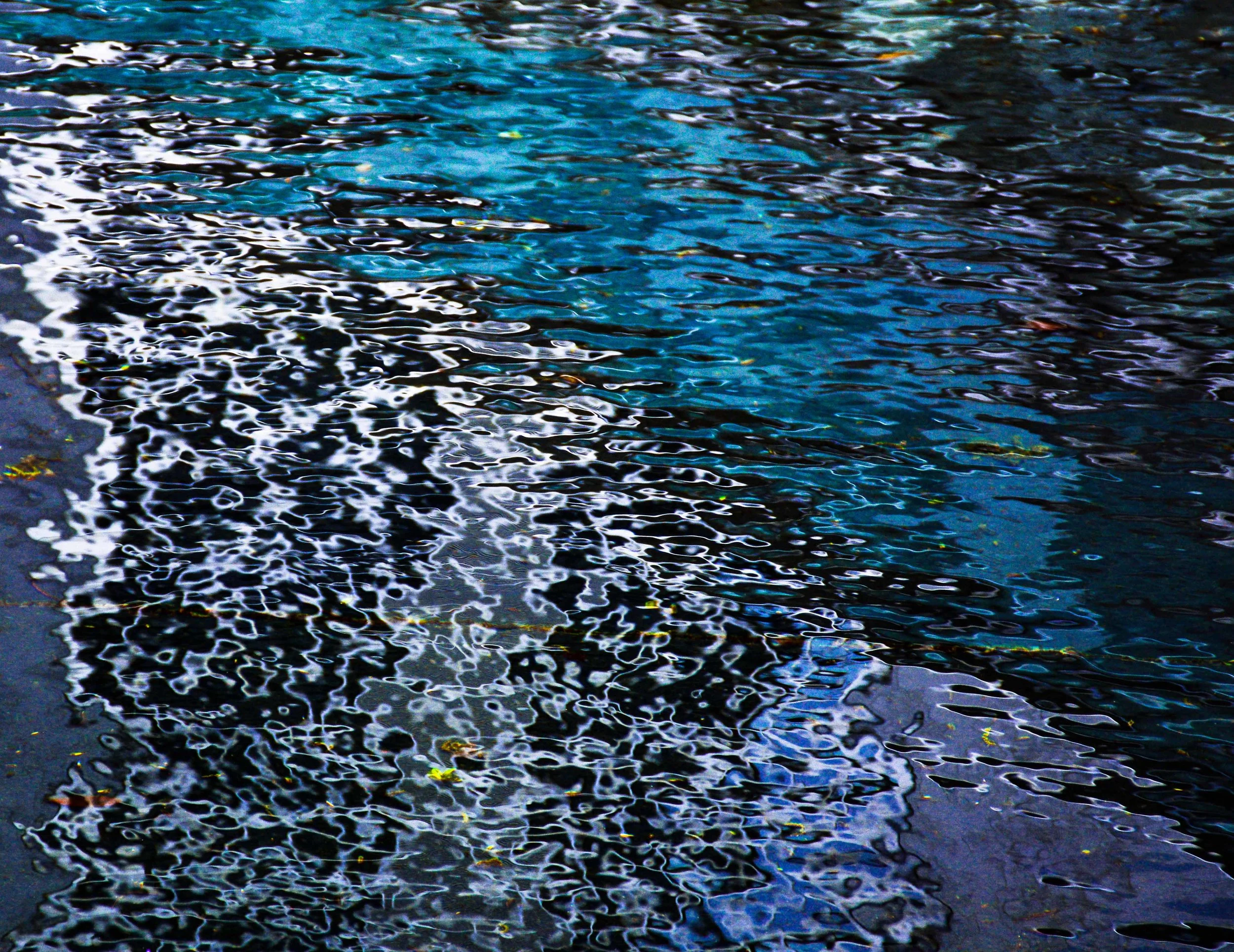 Flow Suntrust Plaza Reflection March, 2017