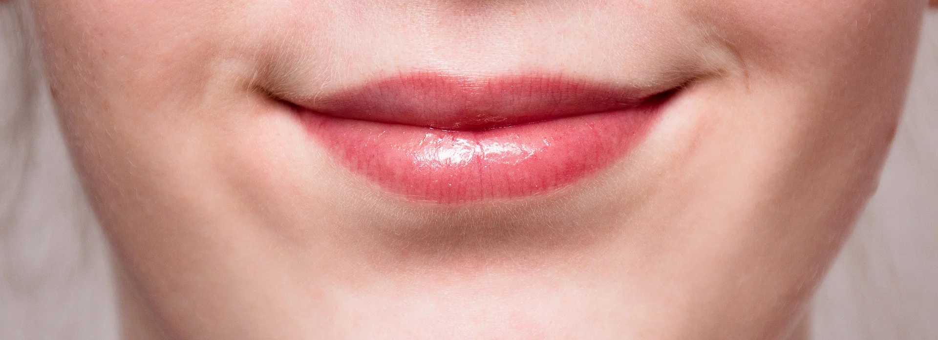 mouth-2361675_1920.jpg