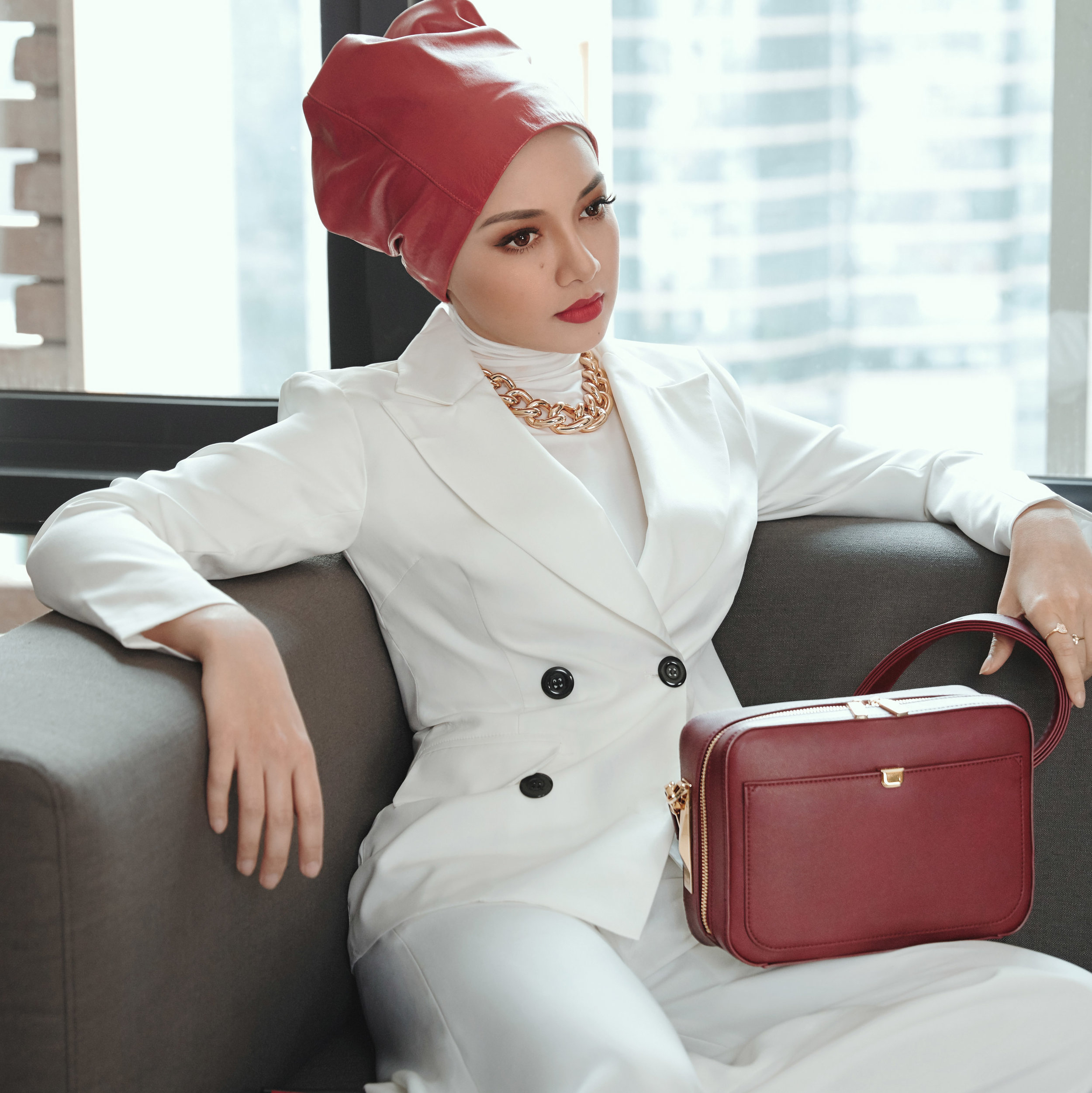 Exclusive Interview With Celebrity Neelofa On Her Lofarbag Collection With Sometime By Asian Designers Thread By Zalora Malaysia