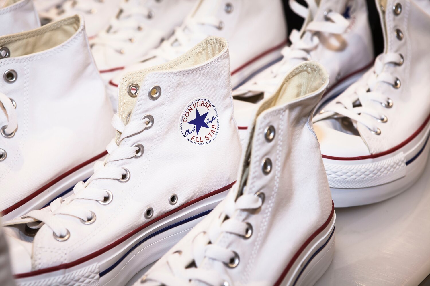 How Can You Tell Converse Are Fake? — THREAD by ZALORA Malaysia
