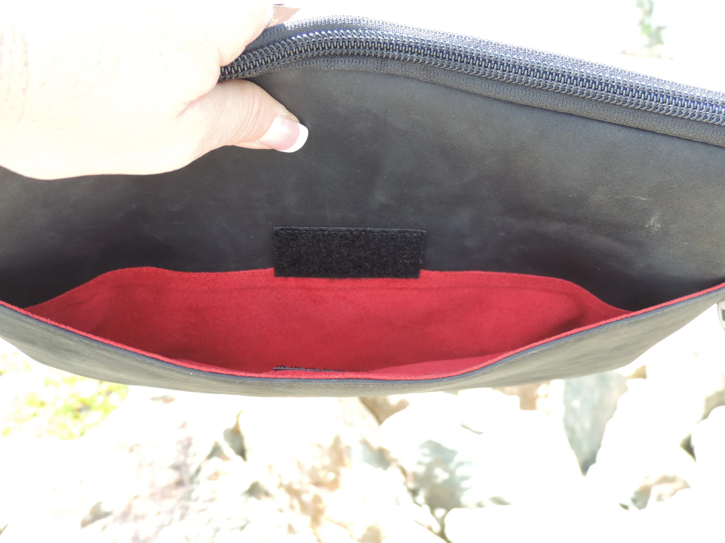 11iniPadslvdetail1-Blksilky.JPG