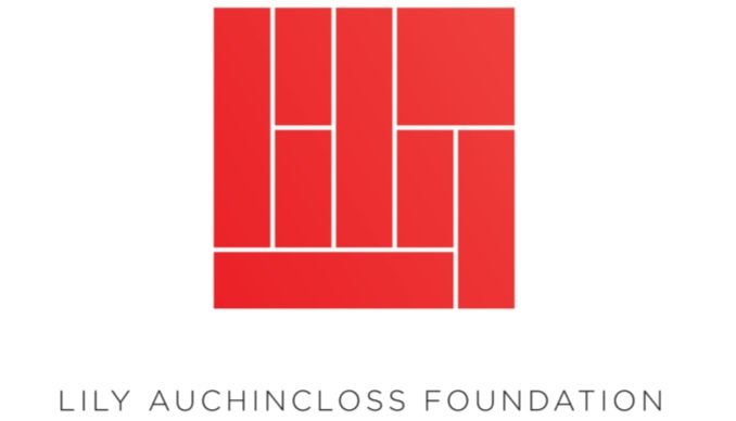 LilyAuchinclossLogo-text-1024x586.jpg