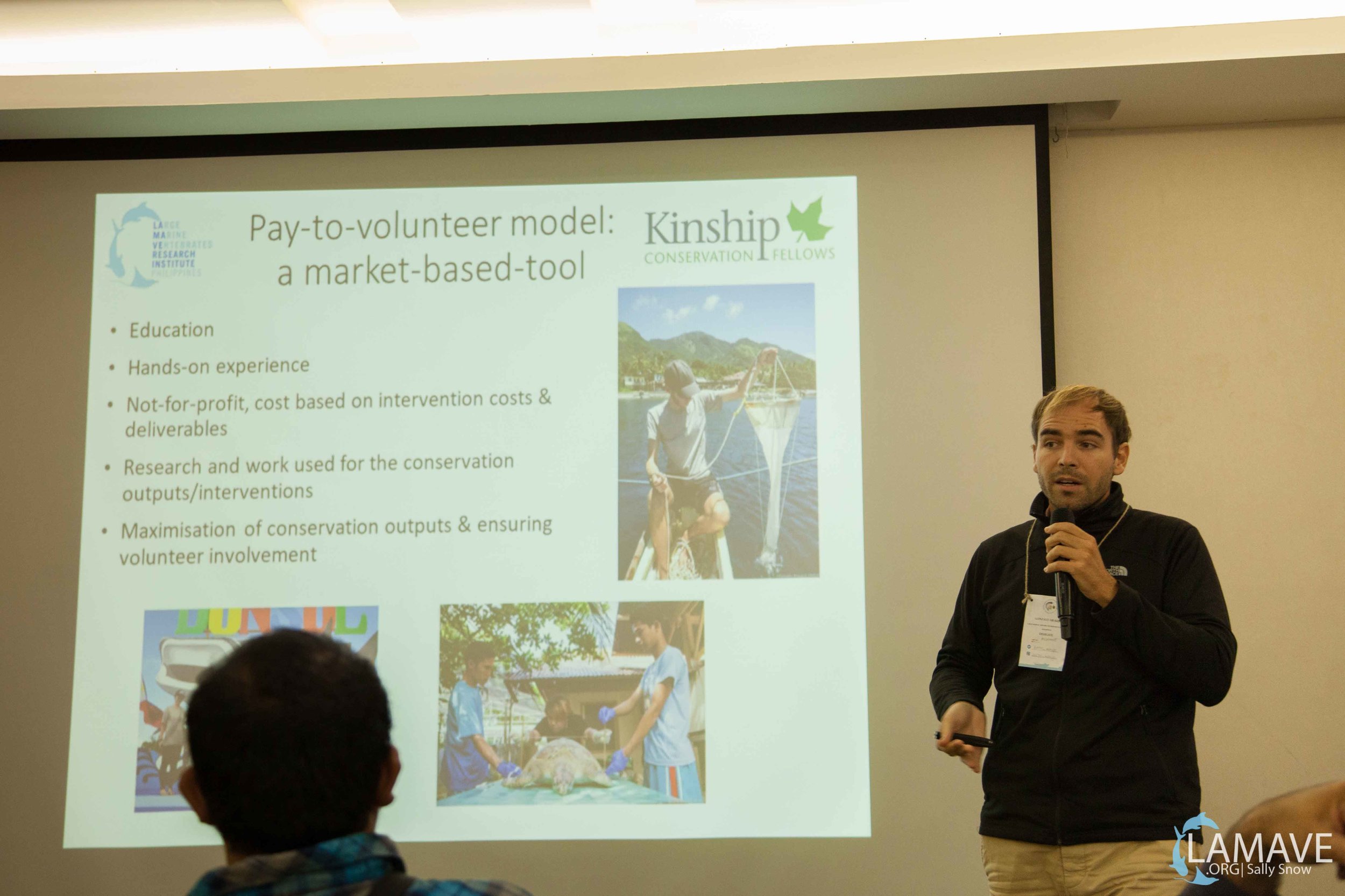 Gonzalo Araujo discussing market-based-tools, thanks to Kinship Fellowship 