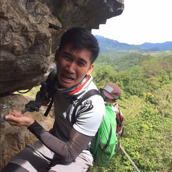 Mr. Lava Project Leader: Office Project Joni has been an active environmentalist for a couple of Manila-based NGOs and non-profit organizations. Back in 2014, the marine animal strandings she encountered during her stay in Mindanao made her decide to shift careers and leave the comfort of the city to pursue a degree in Marine Biology. Proudly makabayan (patriotic) and makakalikasan (environmentalist), she thrives in community immersions and is passionate about the sustainable management of the Filipino's marine resources.