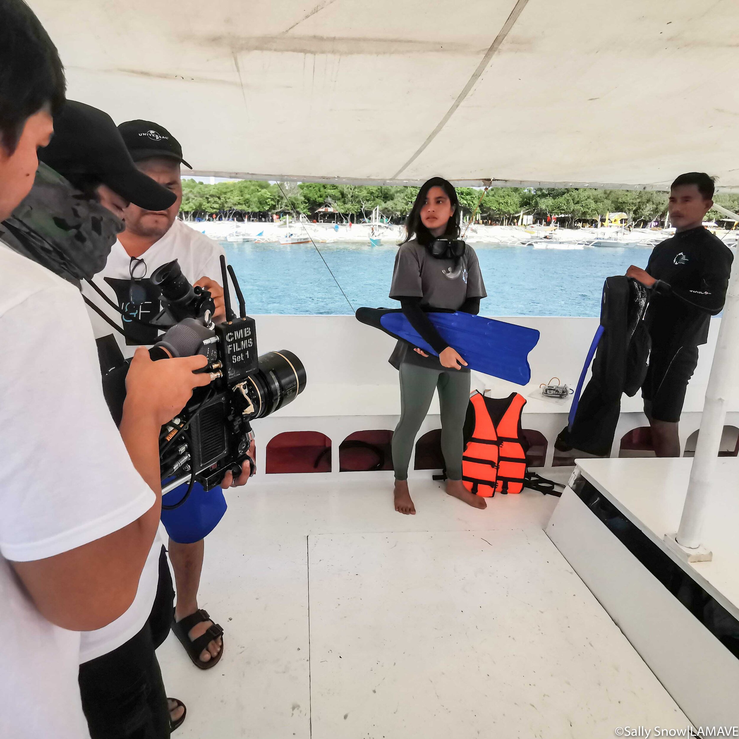 media-filming-support-lamave-marine-conservation-philippines-094516.jpg