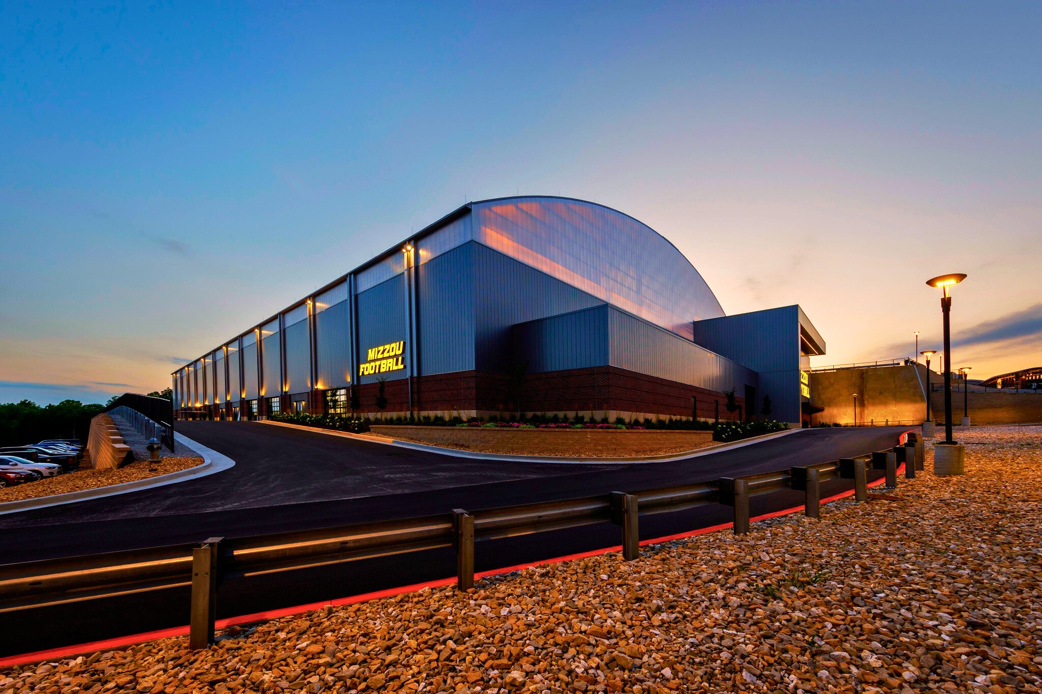 UNIVERSITY OF MISSOURI INDOOR FOOTBALL PRACTICE FACILITY